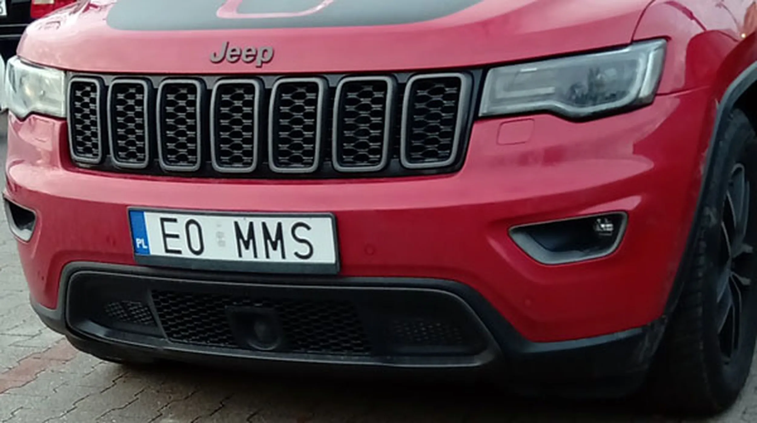 Fajny numer, blacha E0 MMS