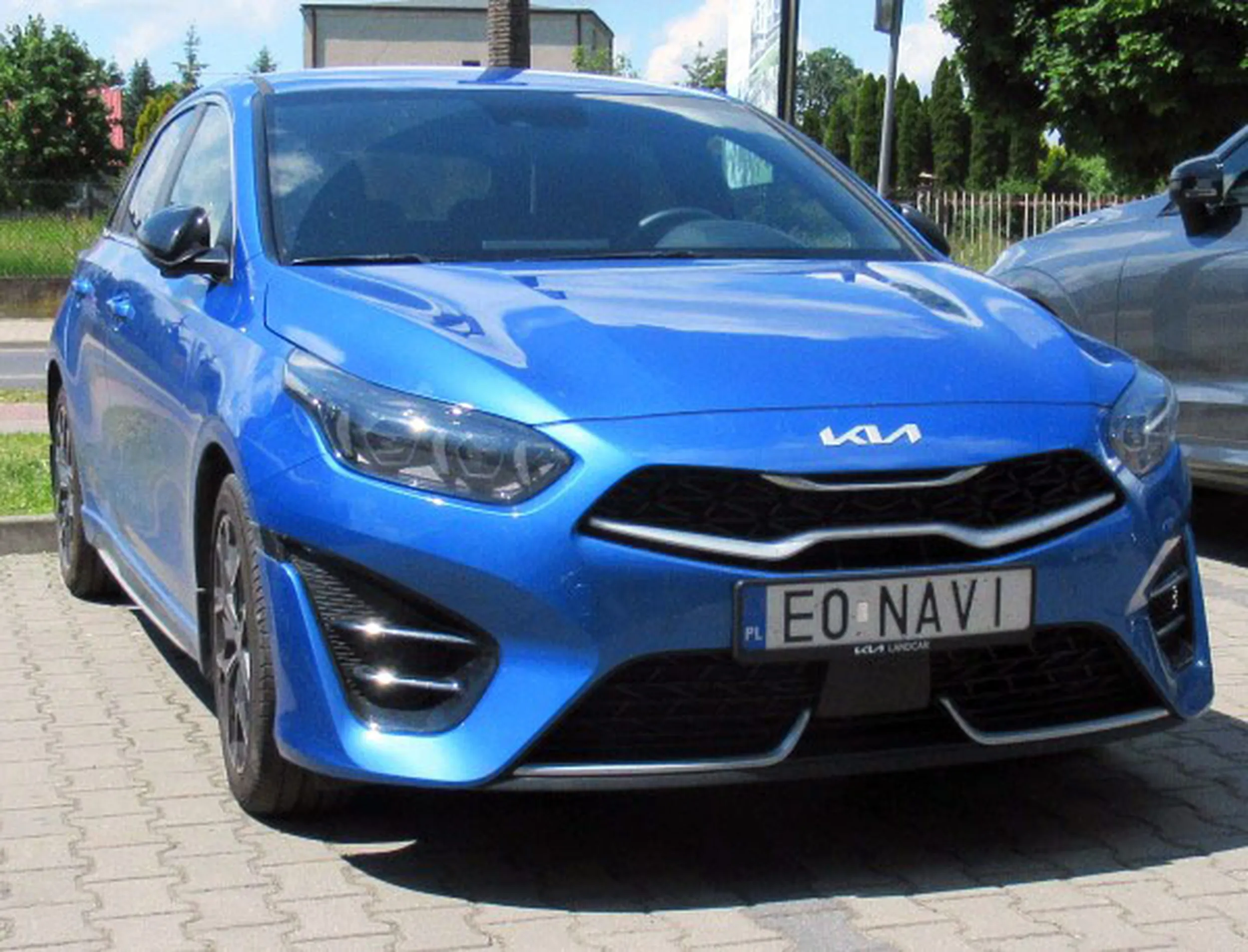 Fajny numer, blacha E0 NAVI