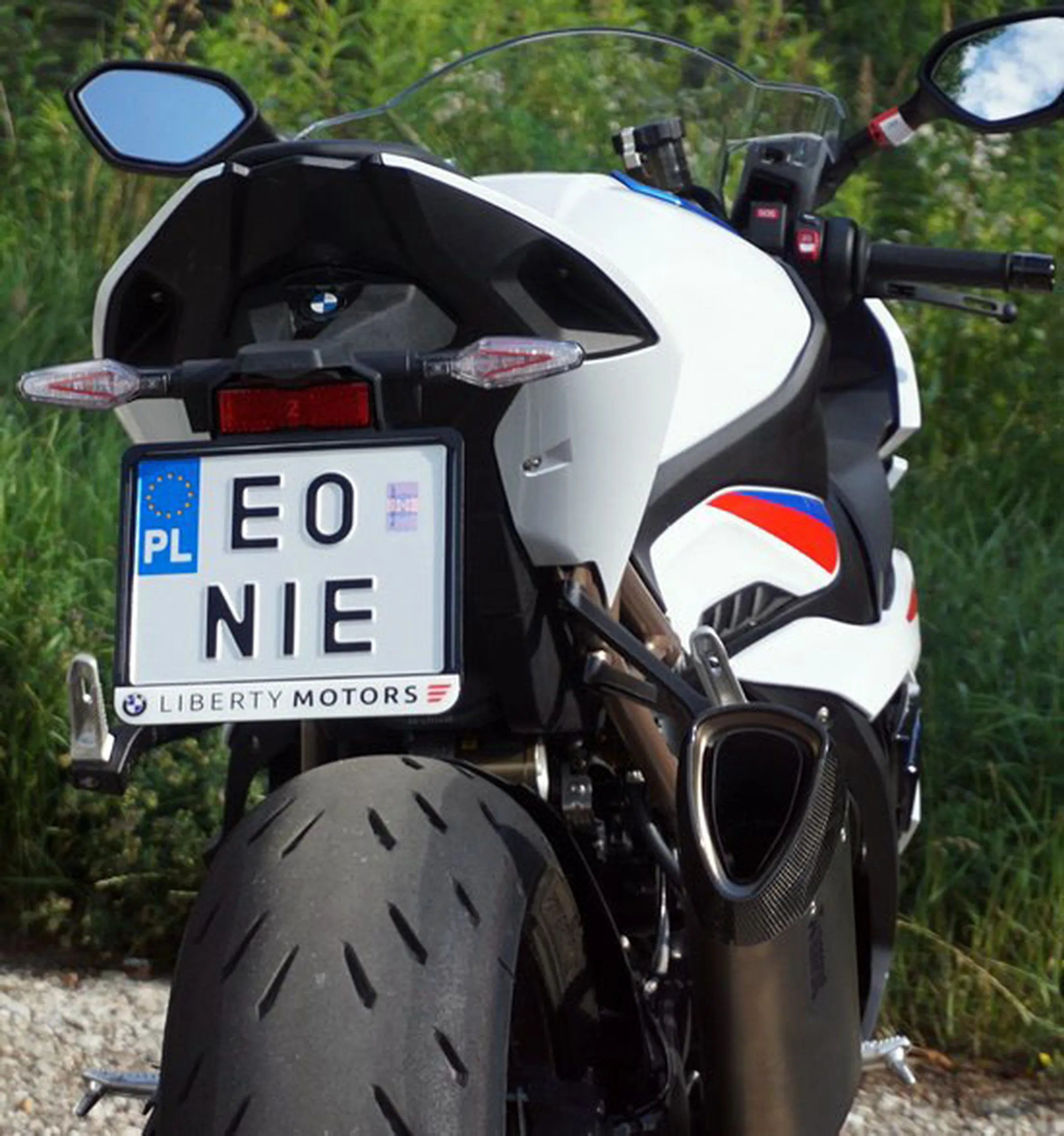 Fajny numer, blacha E0 NIE