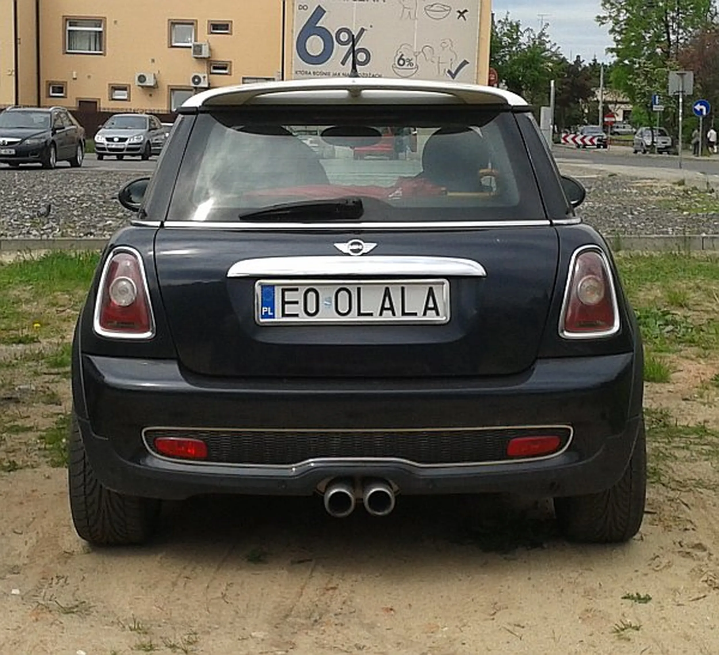 Fajny numer, blacha E0 OLALA