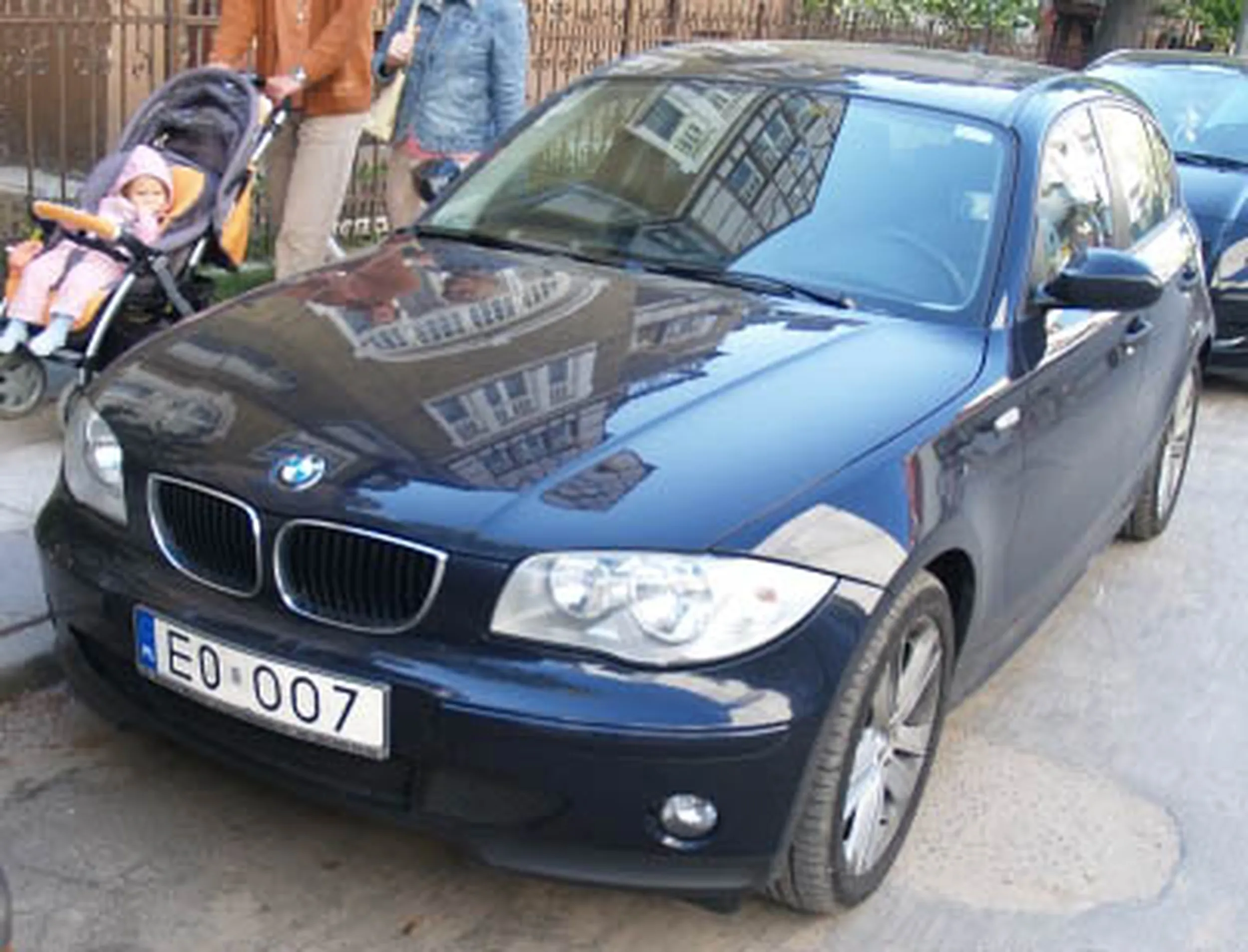 Fajny numer, blacha E0 OO7