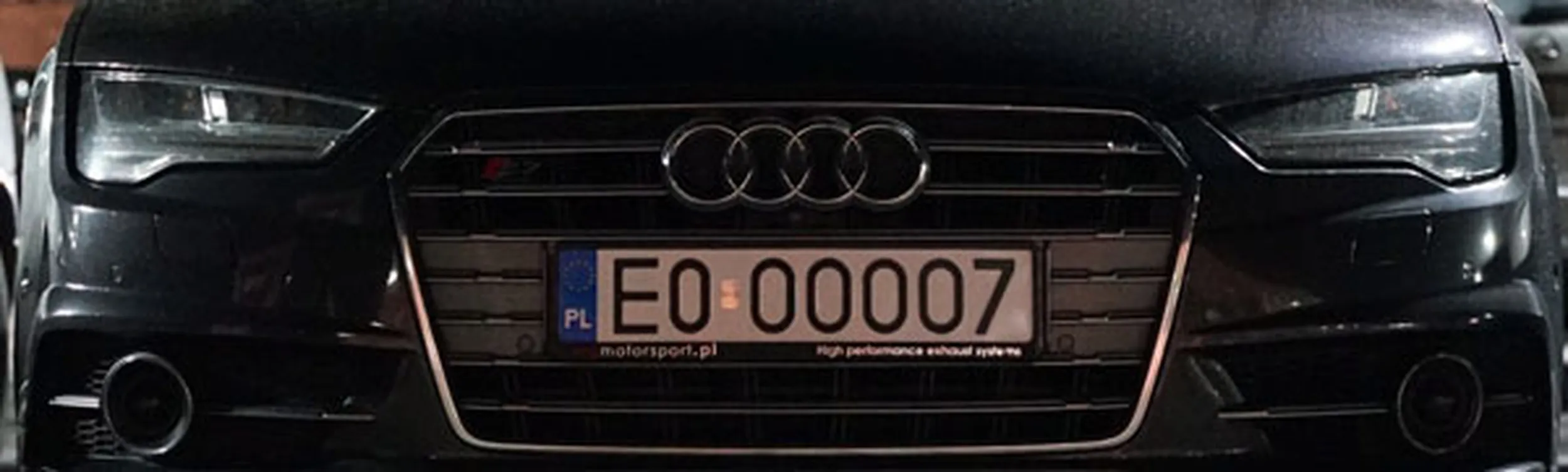 Fajny numer, blacha E0 OOOO7