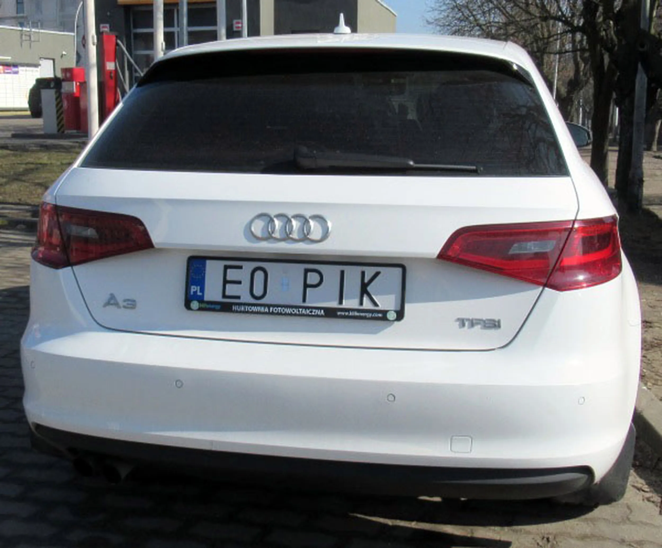 Fajny numer, blacha E0 PIK