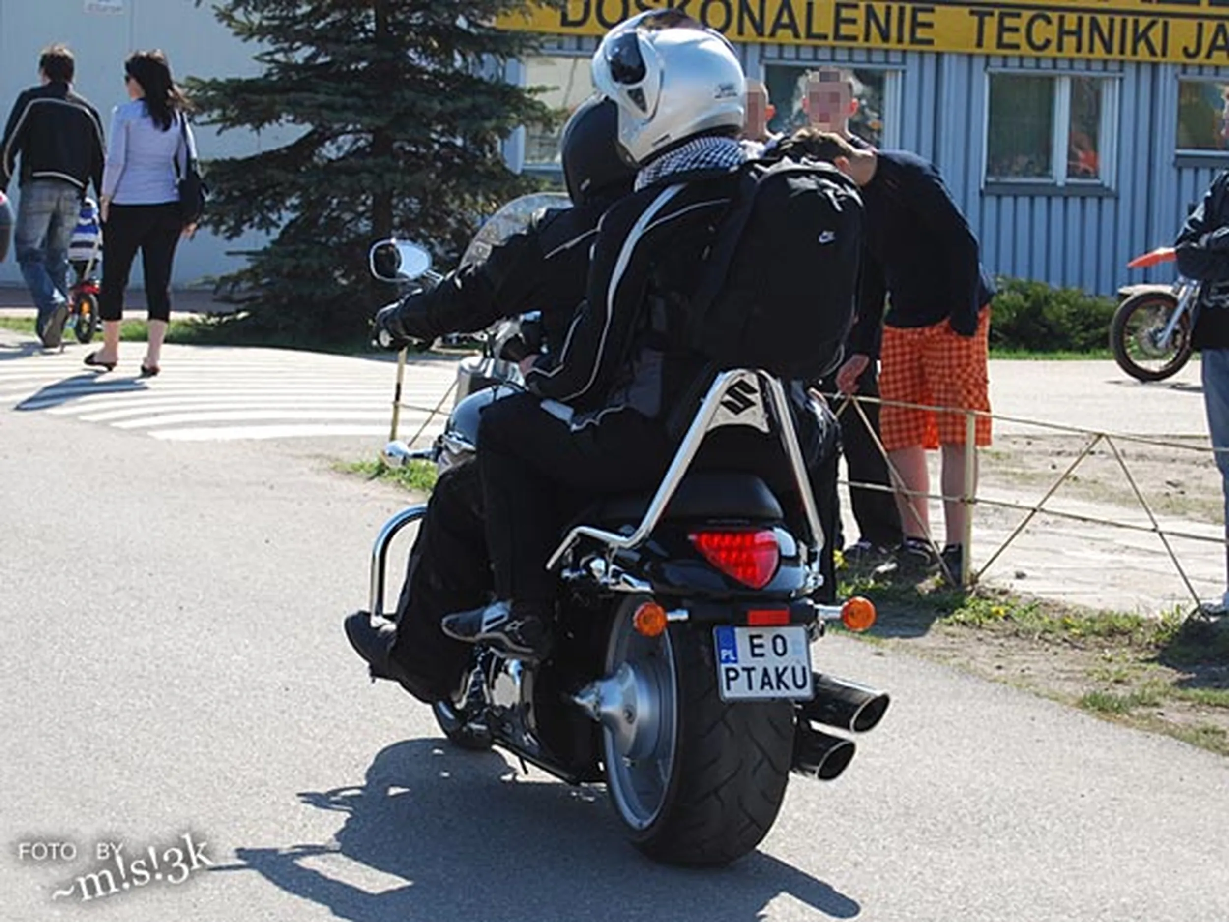 Fajny numer, blacha E0 PTAKU