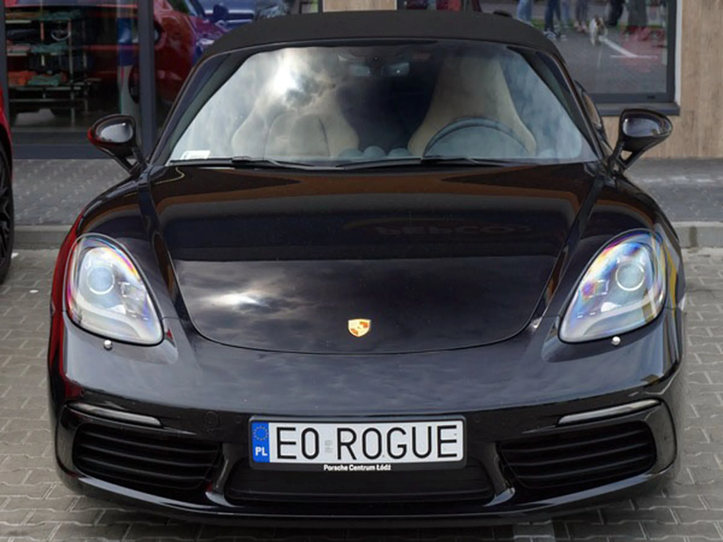 Fajny numer, blacha E0 ROGUE