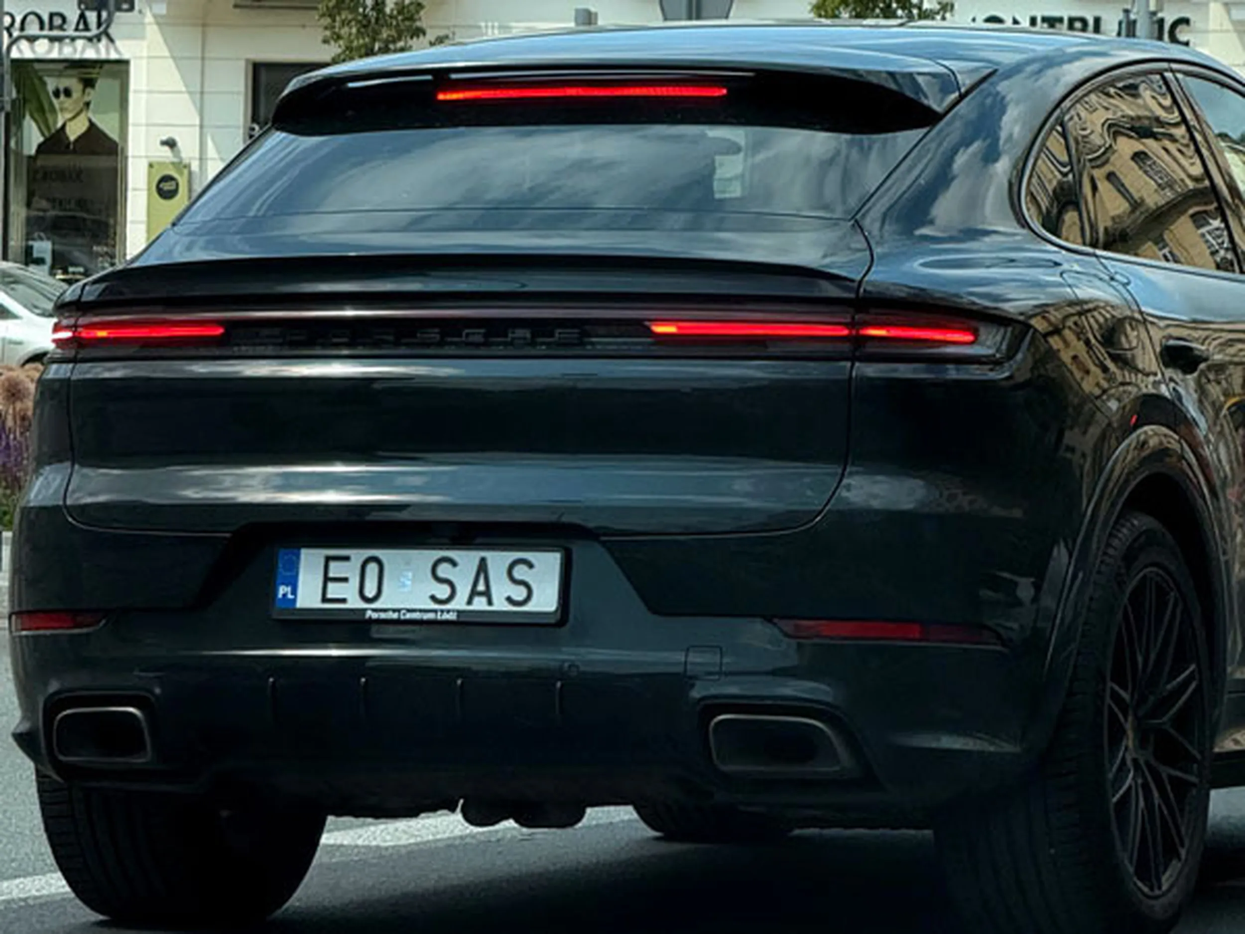 Fajny numer, blacha E0 SAS