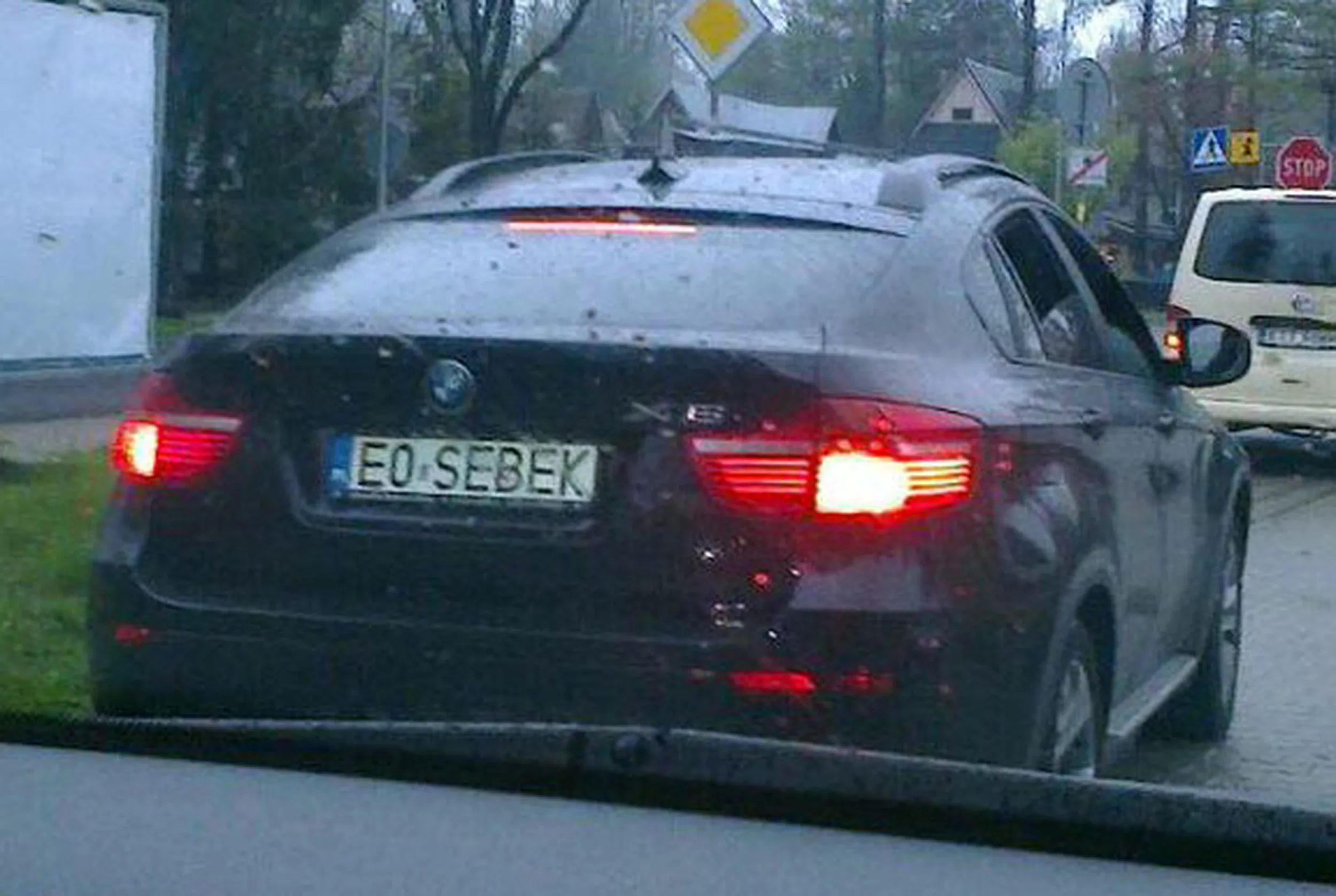 Fajny numer, blacha E0 SEBEK