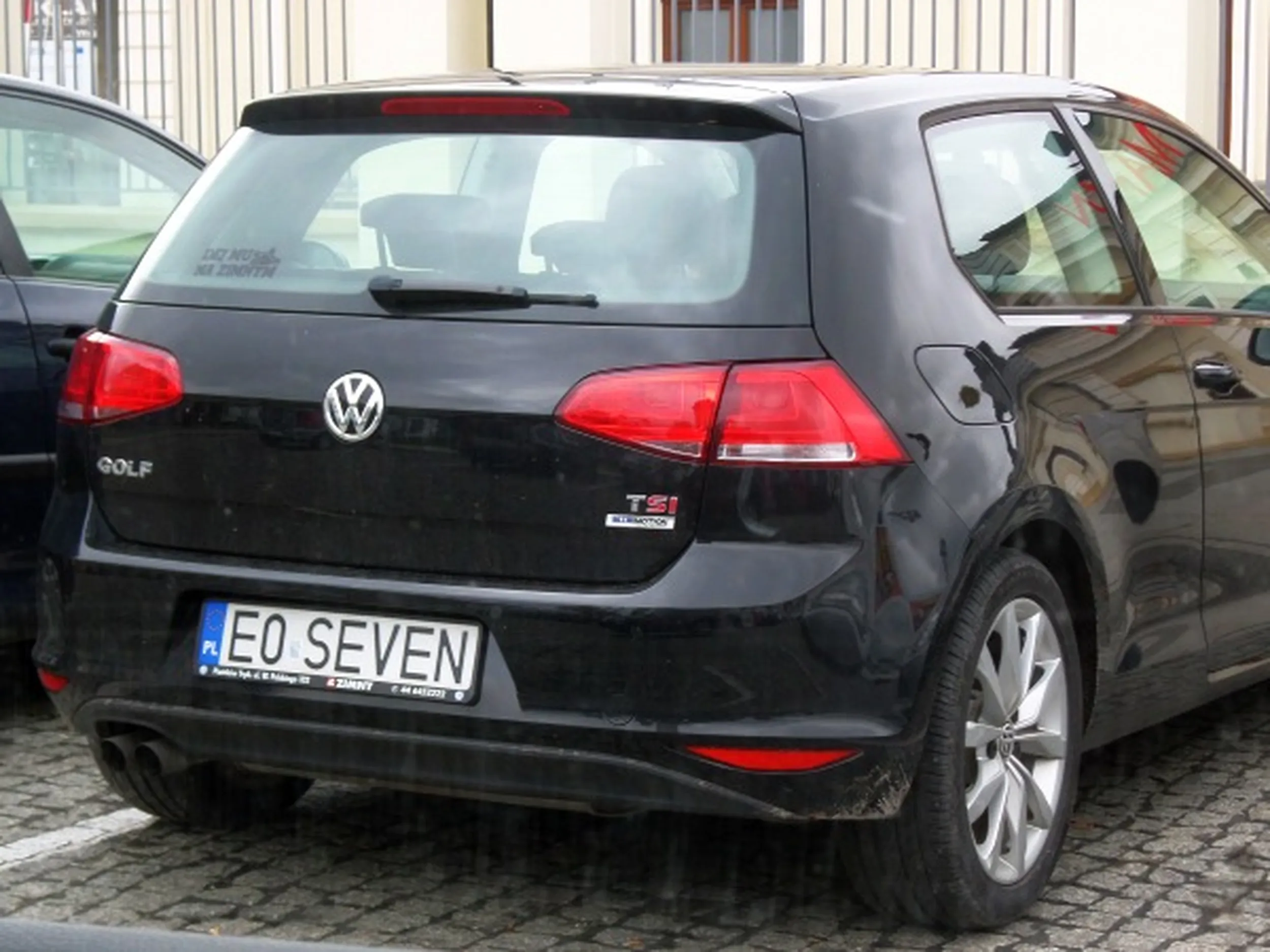 Fajny numer, blacha E0 SEVEN