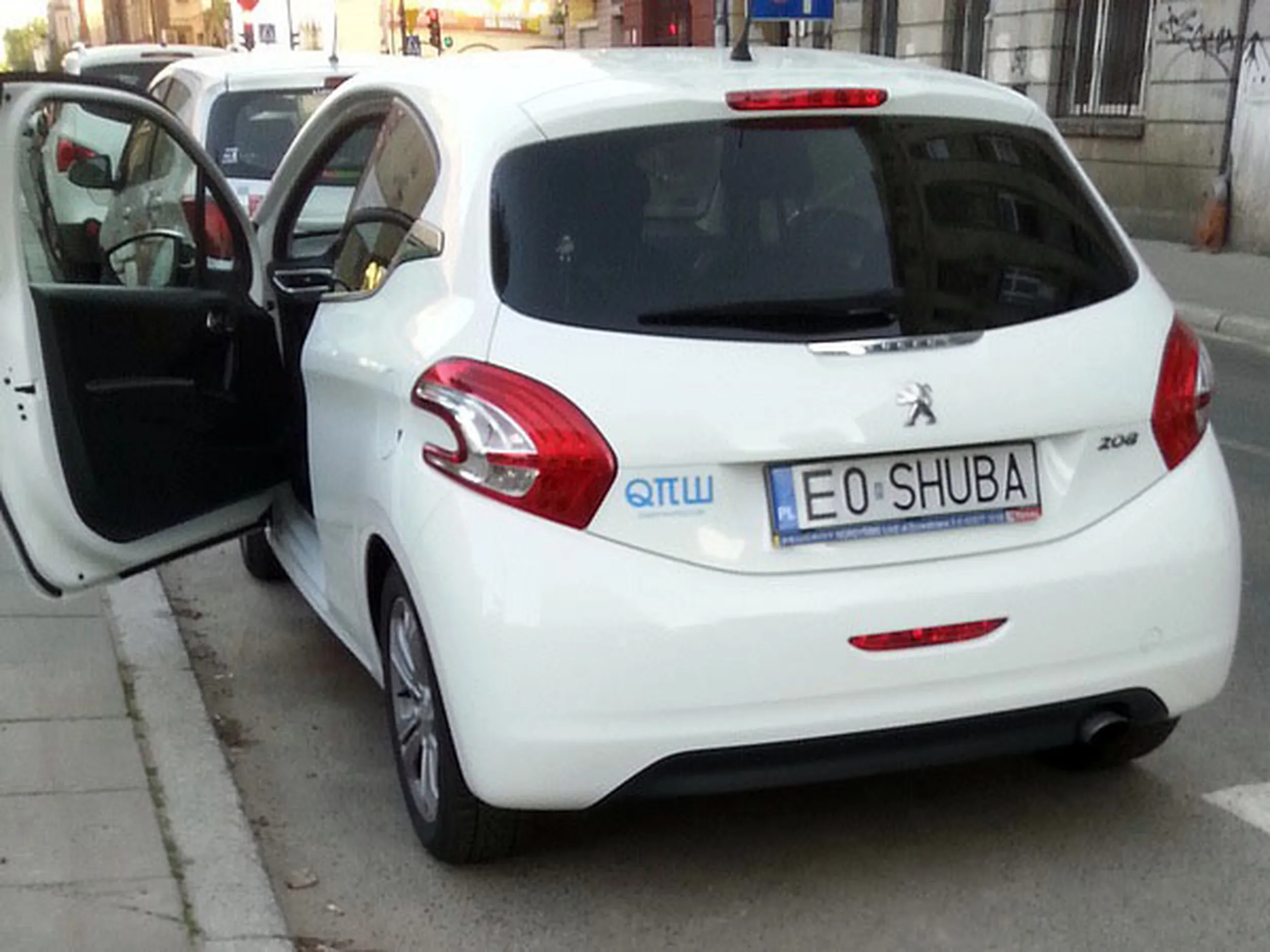 Fajny numer, blacha E0 SHUBA