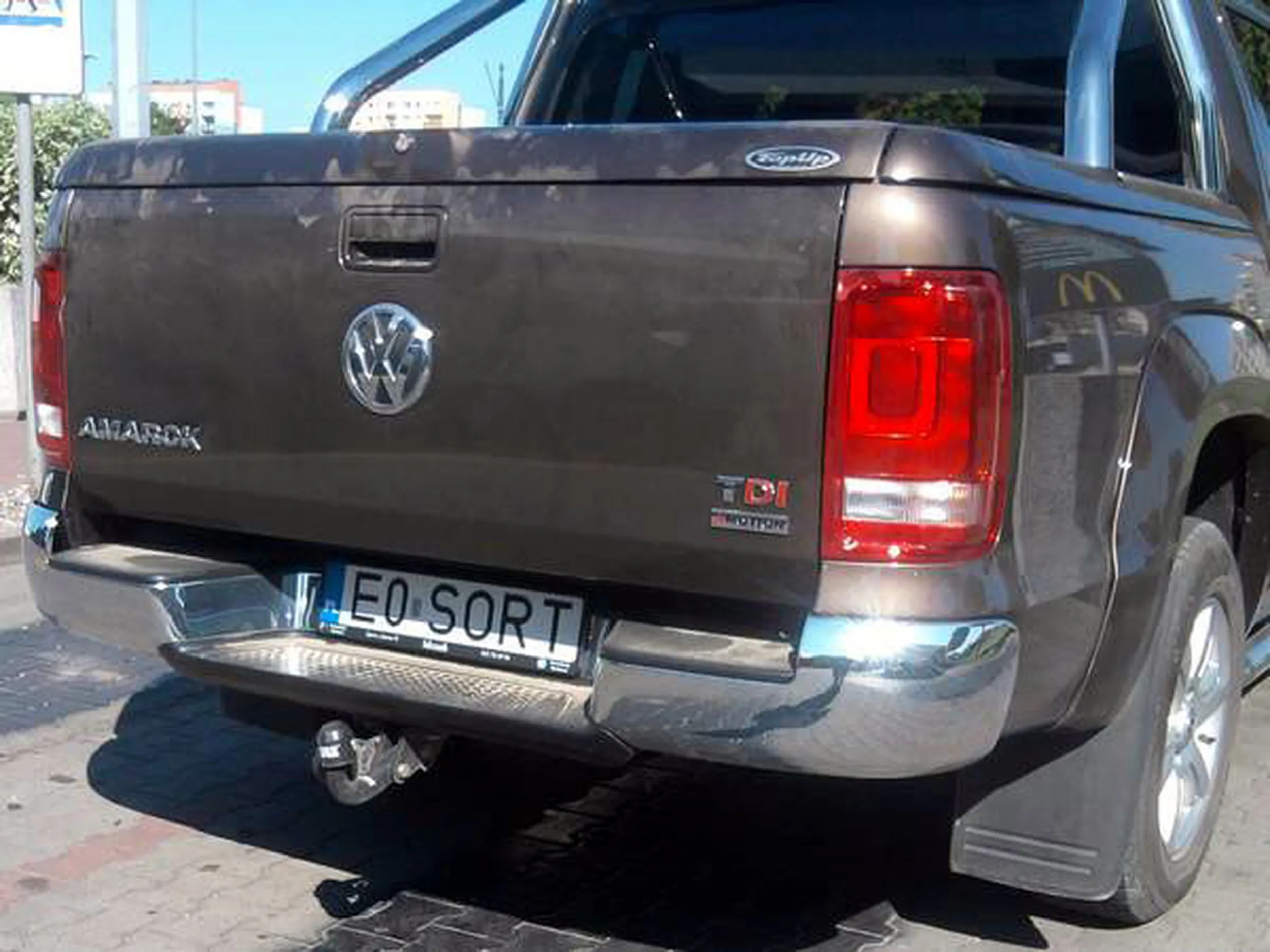 Fajny numer, blacha E0 SORT