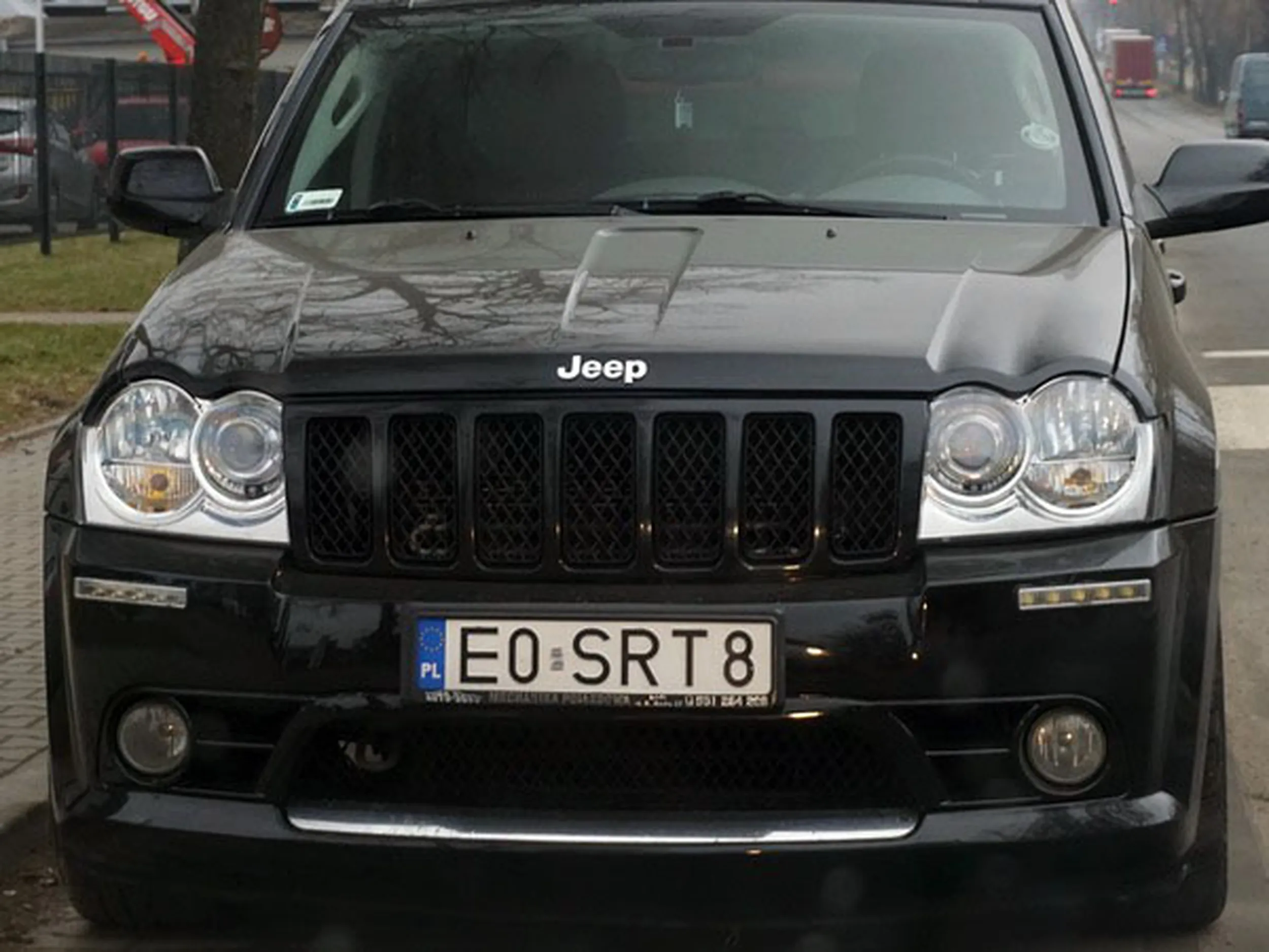 Fajny numer, blacha E0 SRT8