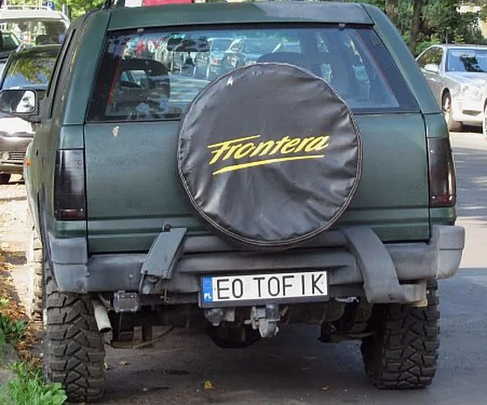 Fajny numer, blacha E0 TOFIK