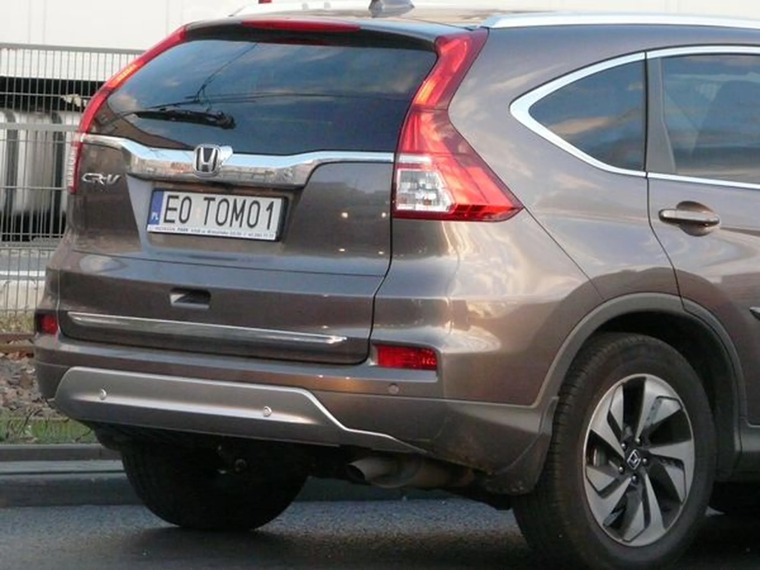 Fajny numer, blacha E0 TOM01