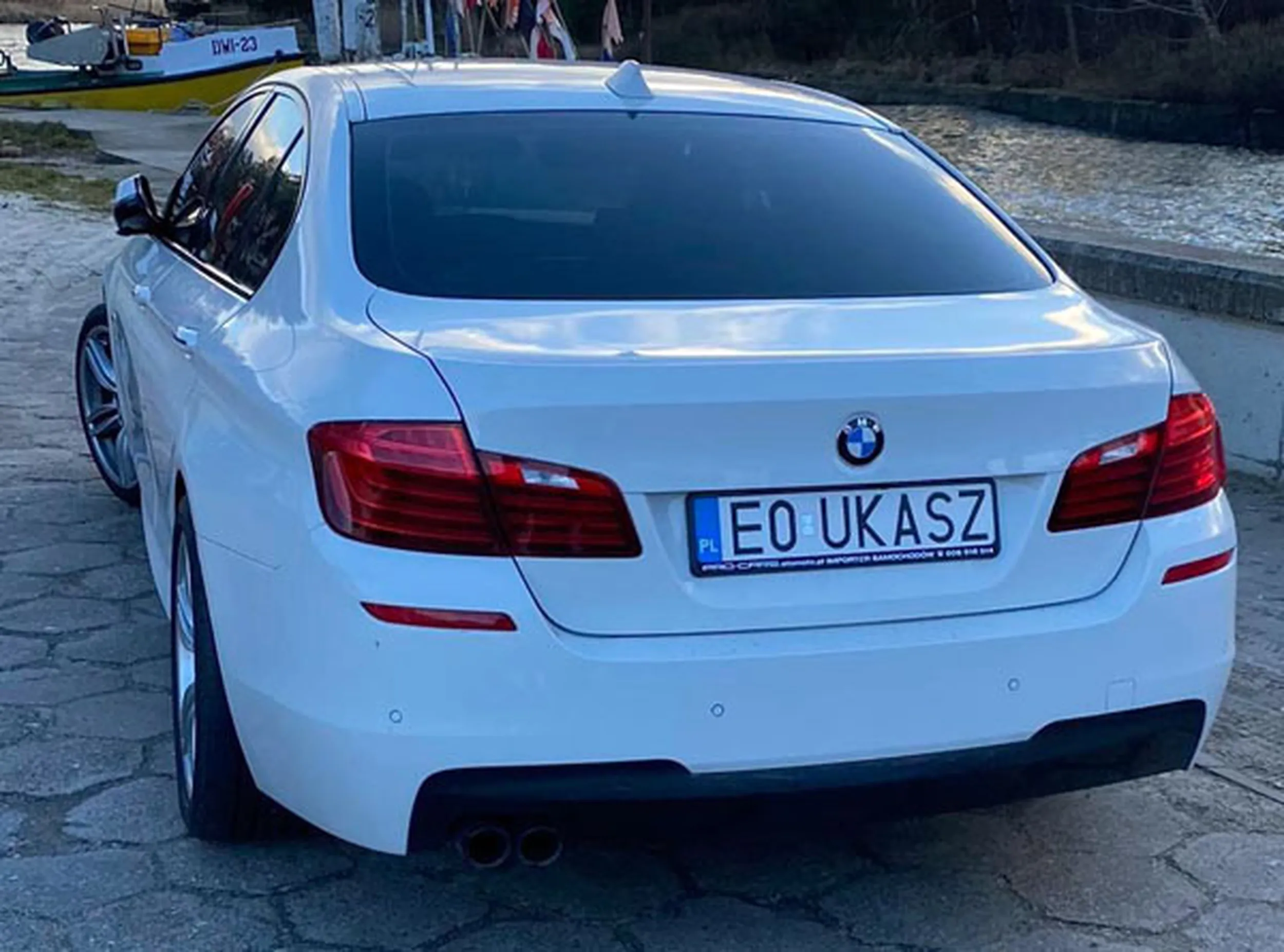 Fajny numer, blacha E0 UKASZ