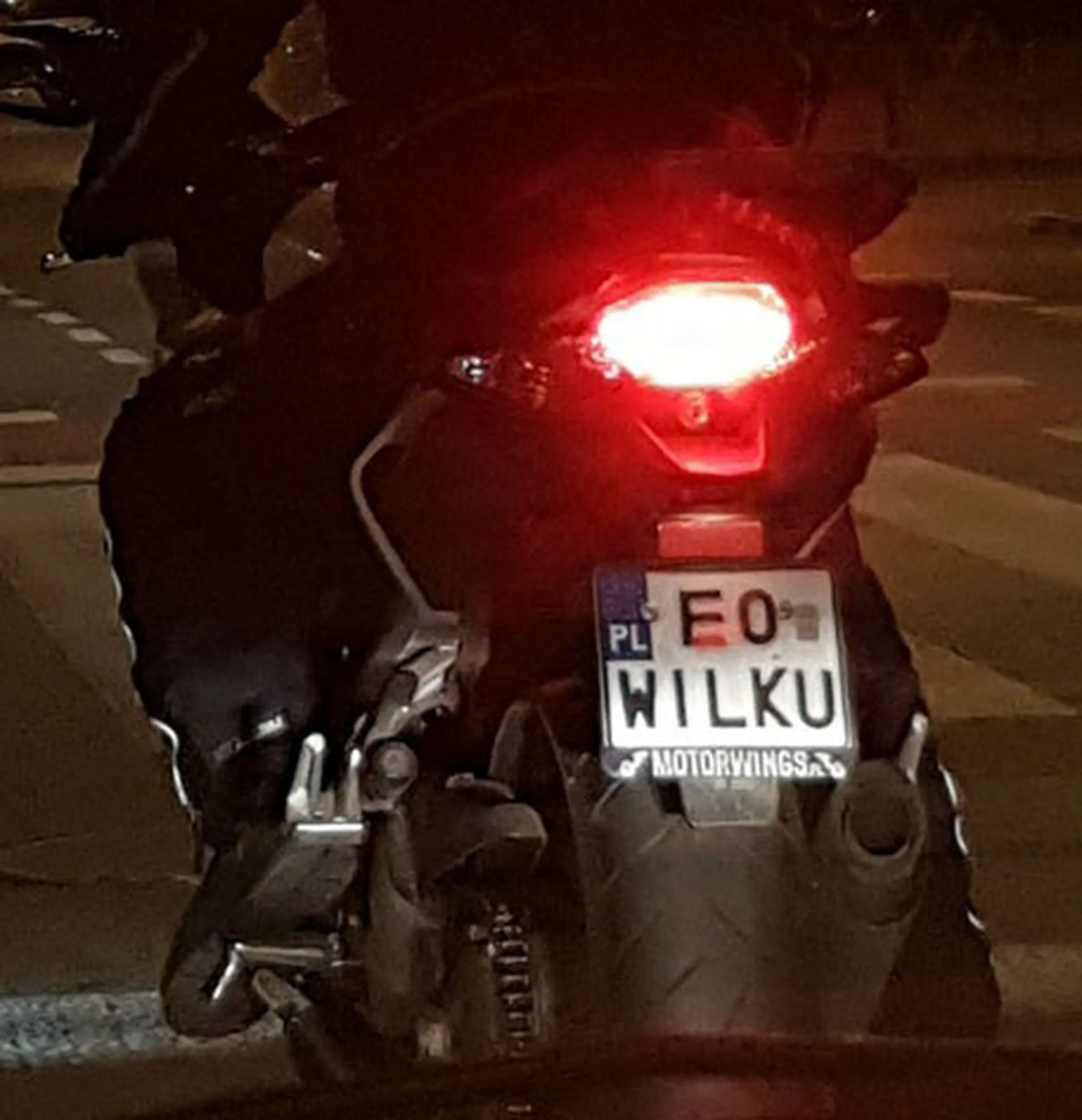 Fajny numer, blacha E0 WILKU