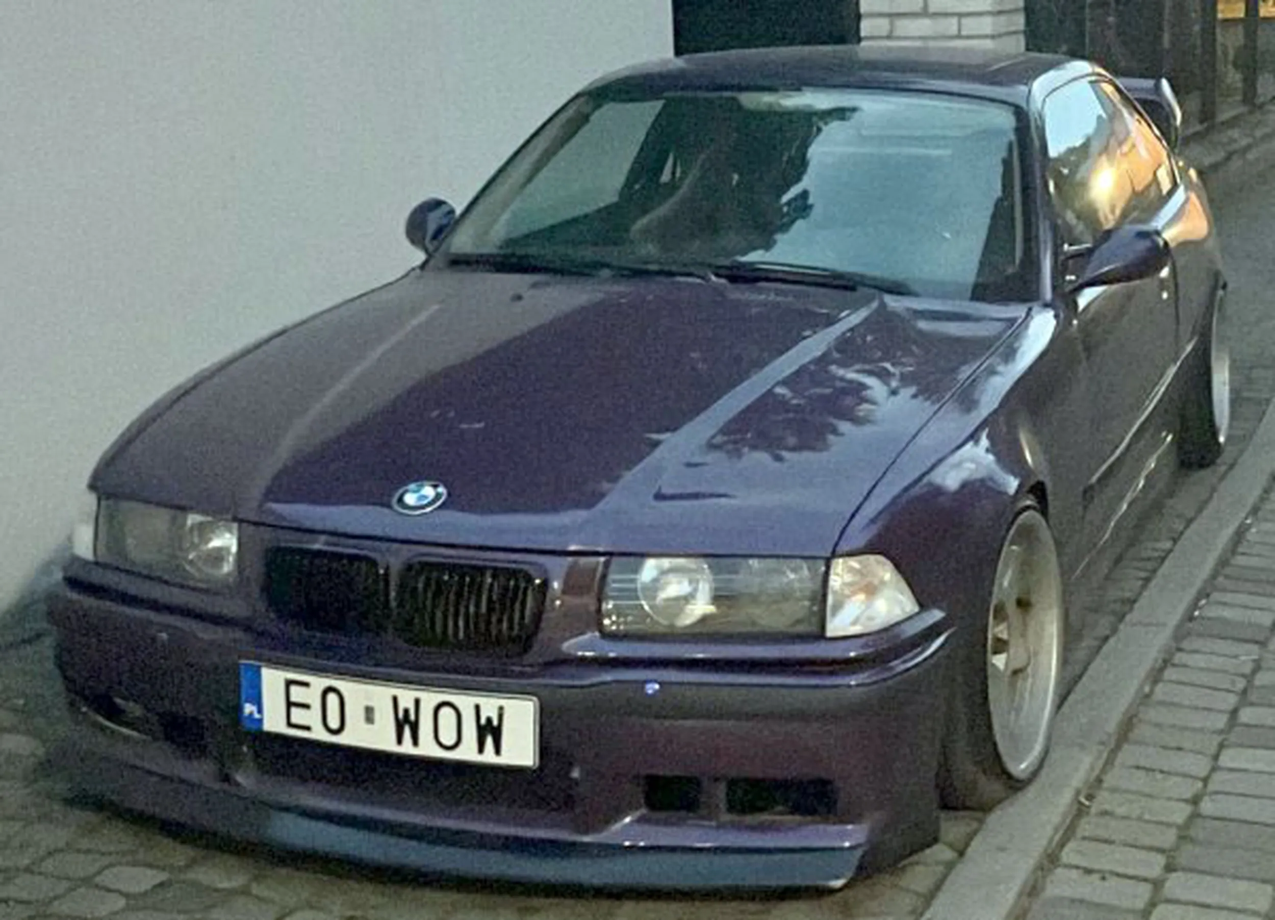 Fajny numer, blacha E0 WOW