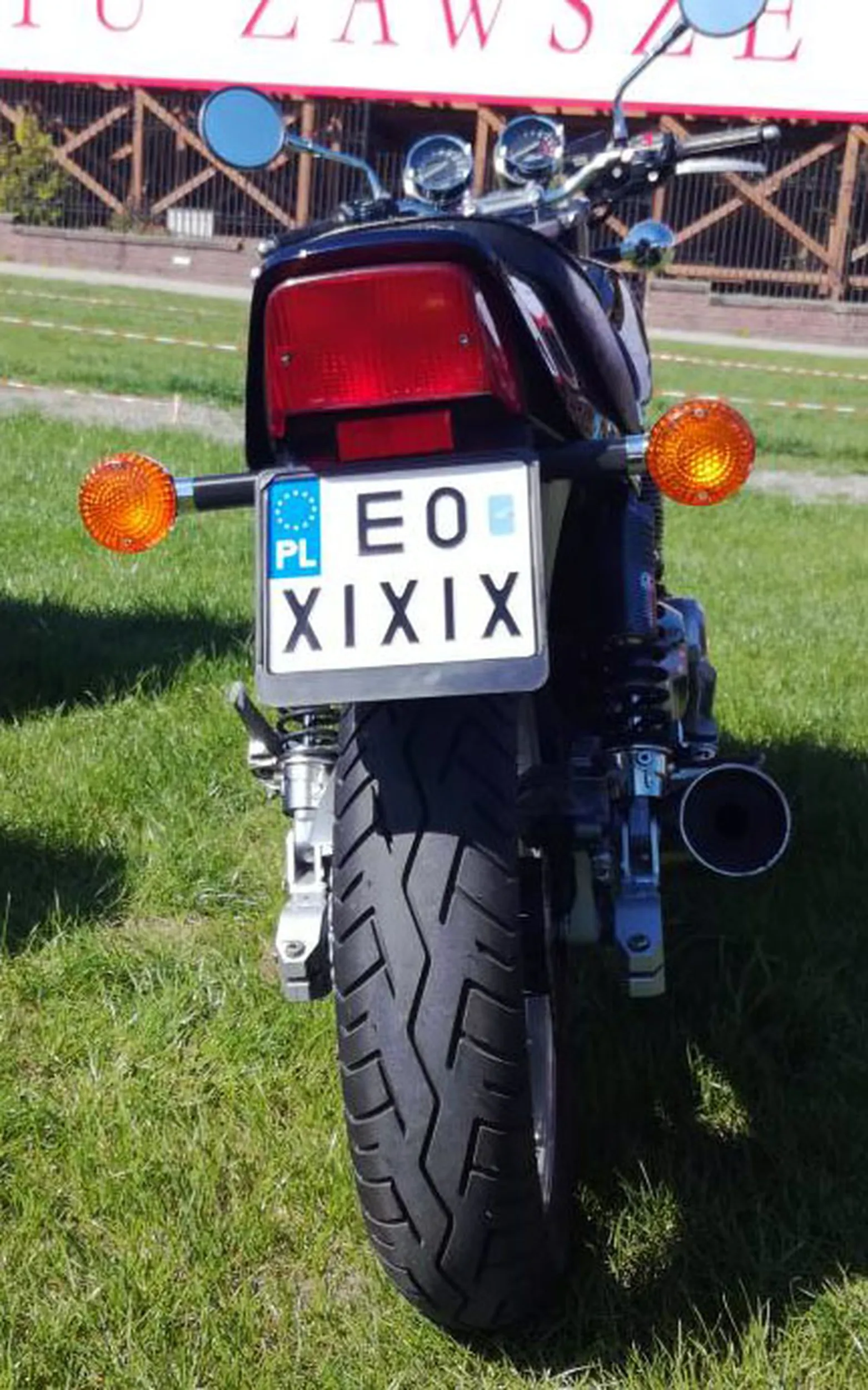 Fajny numer, blacha E0 XIXIX