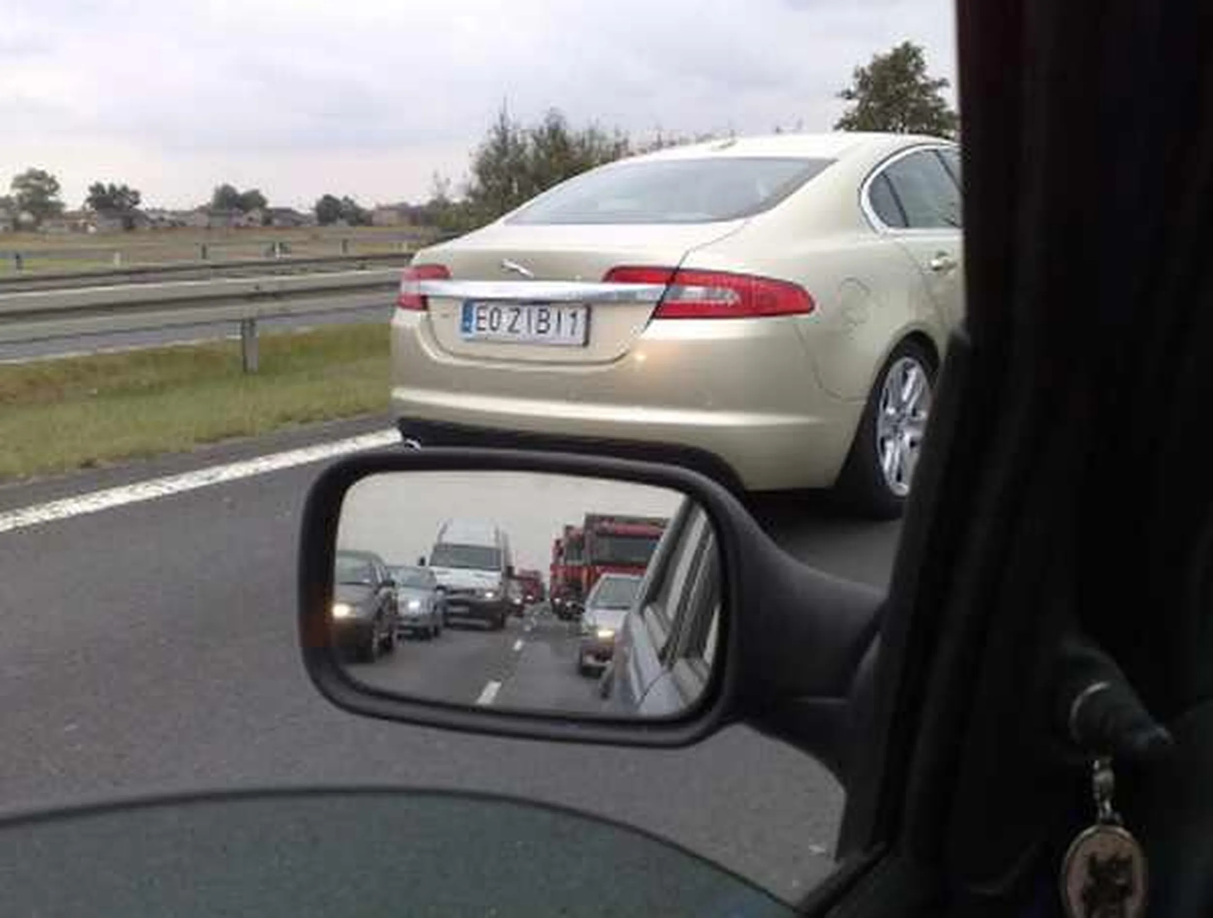 Fajny numer, blacha E0 ZIBI1