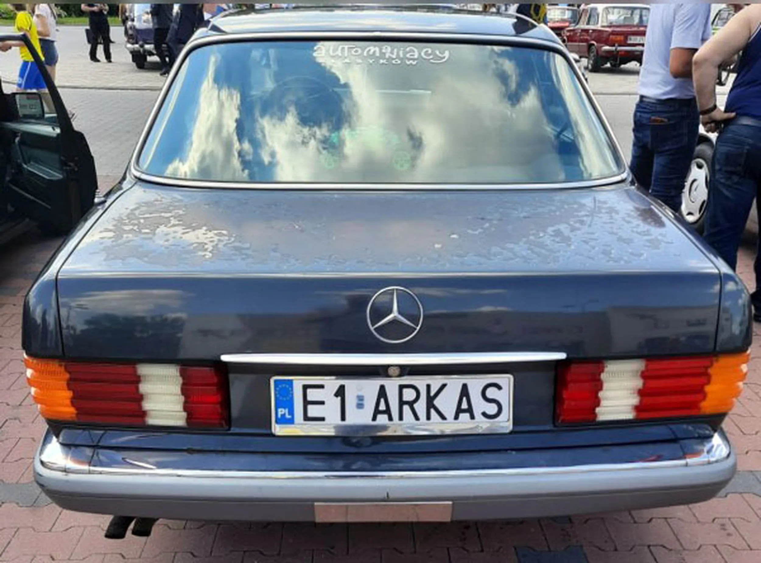 Fajny numer, blacha E1 ARKAS