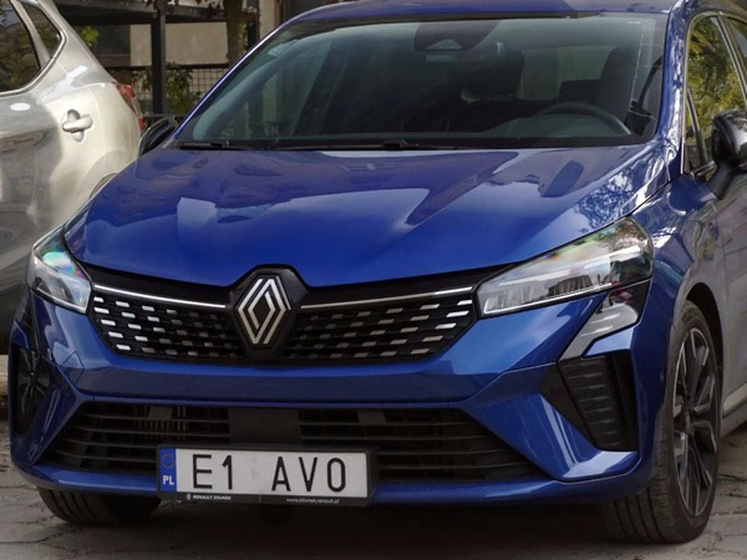 Fajny numer, blacha E1 AV0