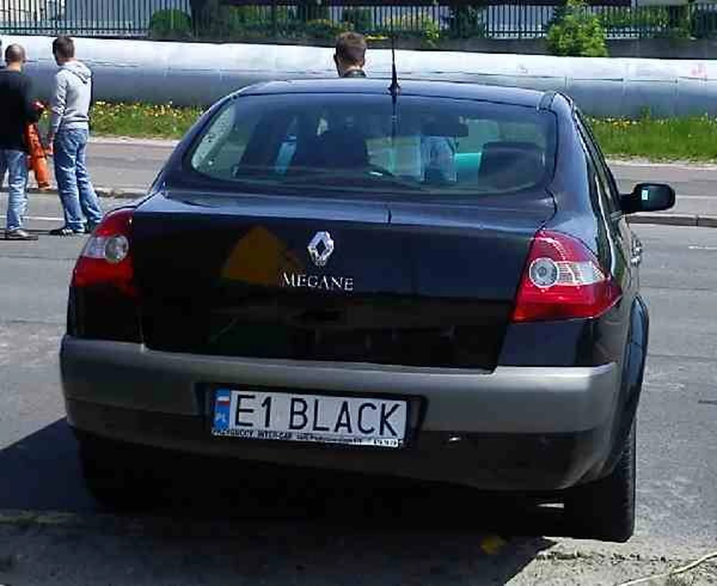 Fajny numer, blacha E1 BLACK