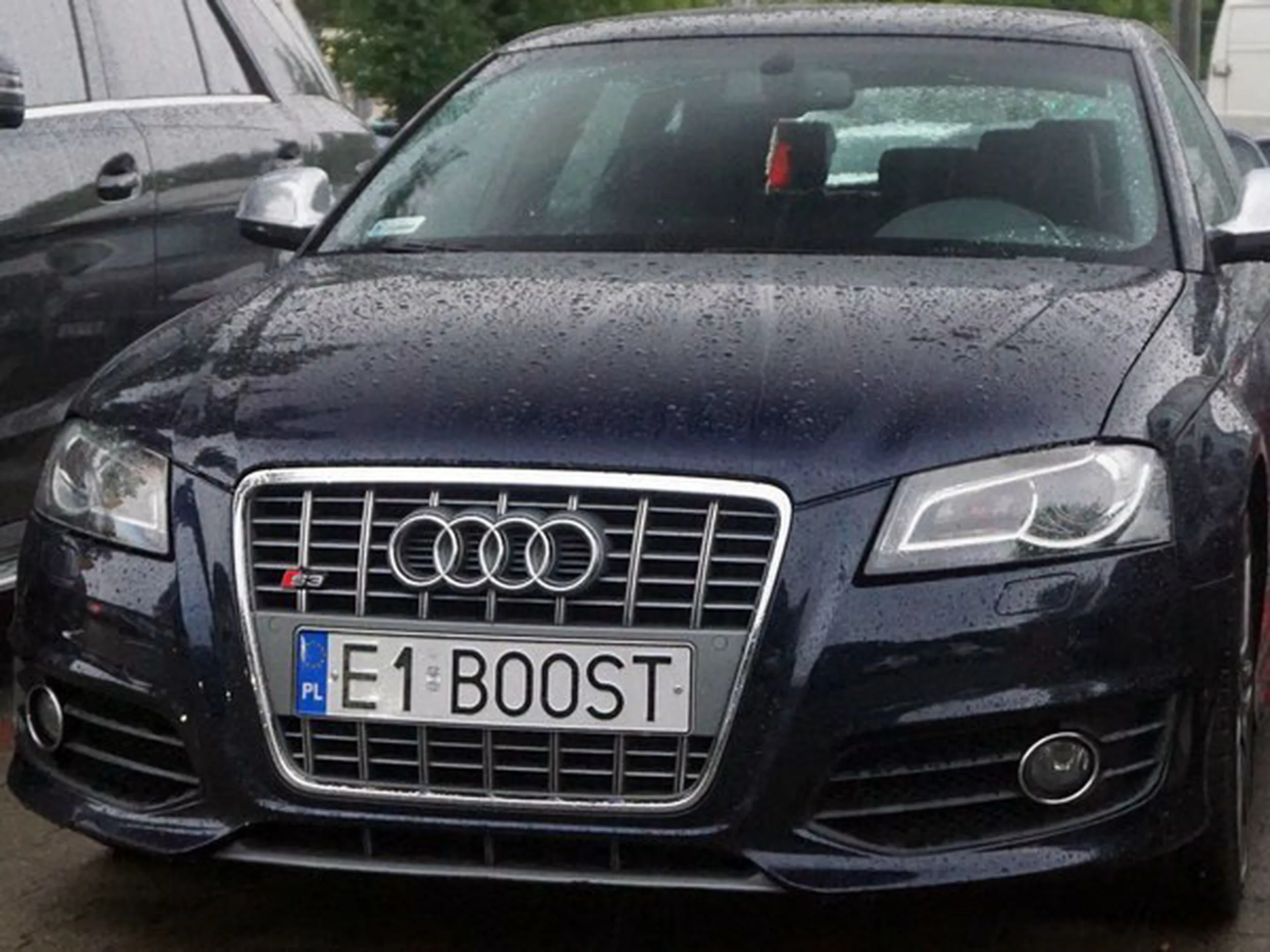 Fajny numer, blacha E1 BOOST