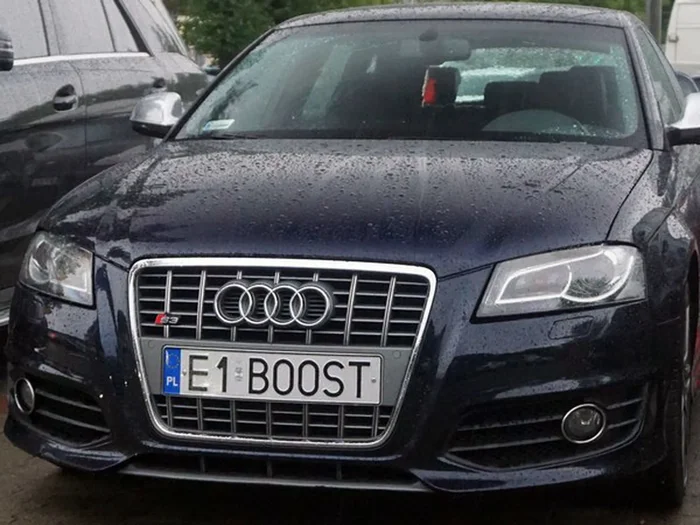 Fajny numer, blacha E1 BOOST