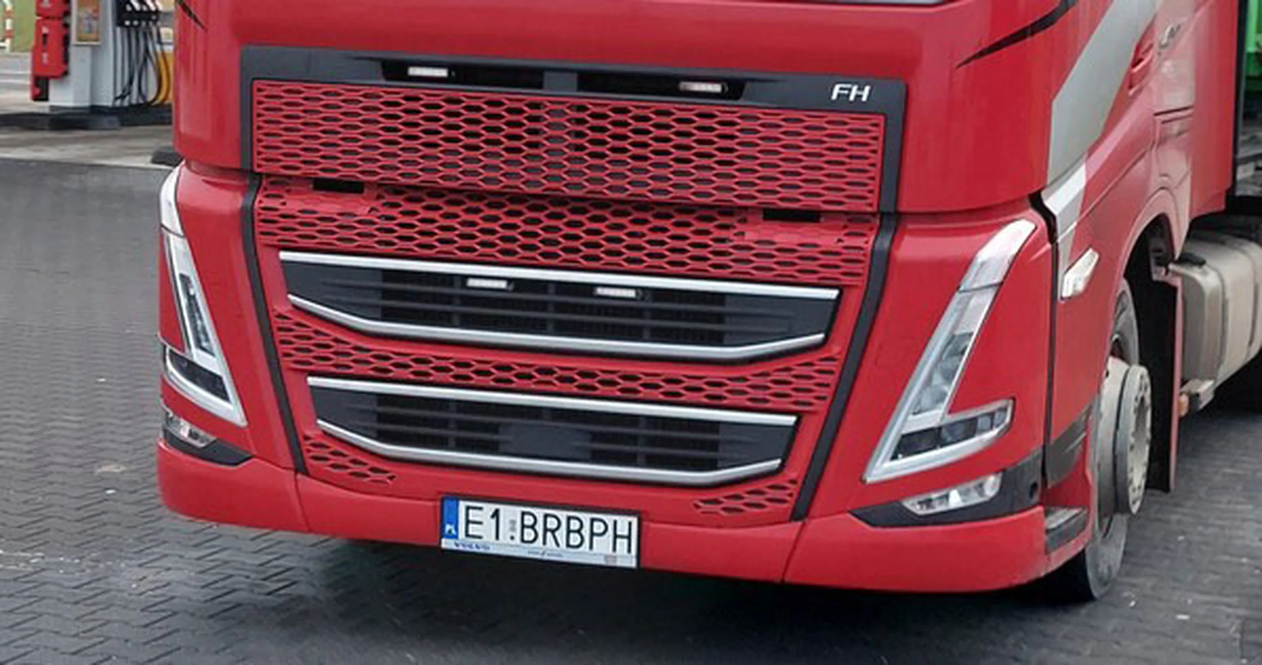 Fajny numer, blacha E1 BRBPH