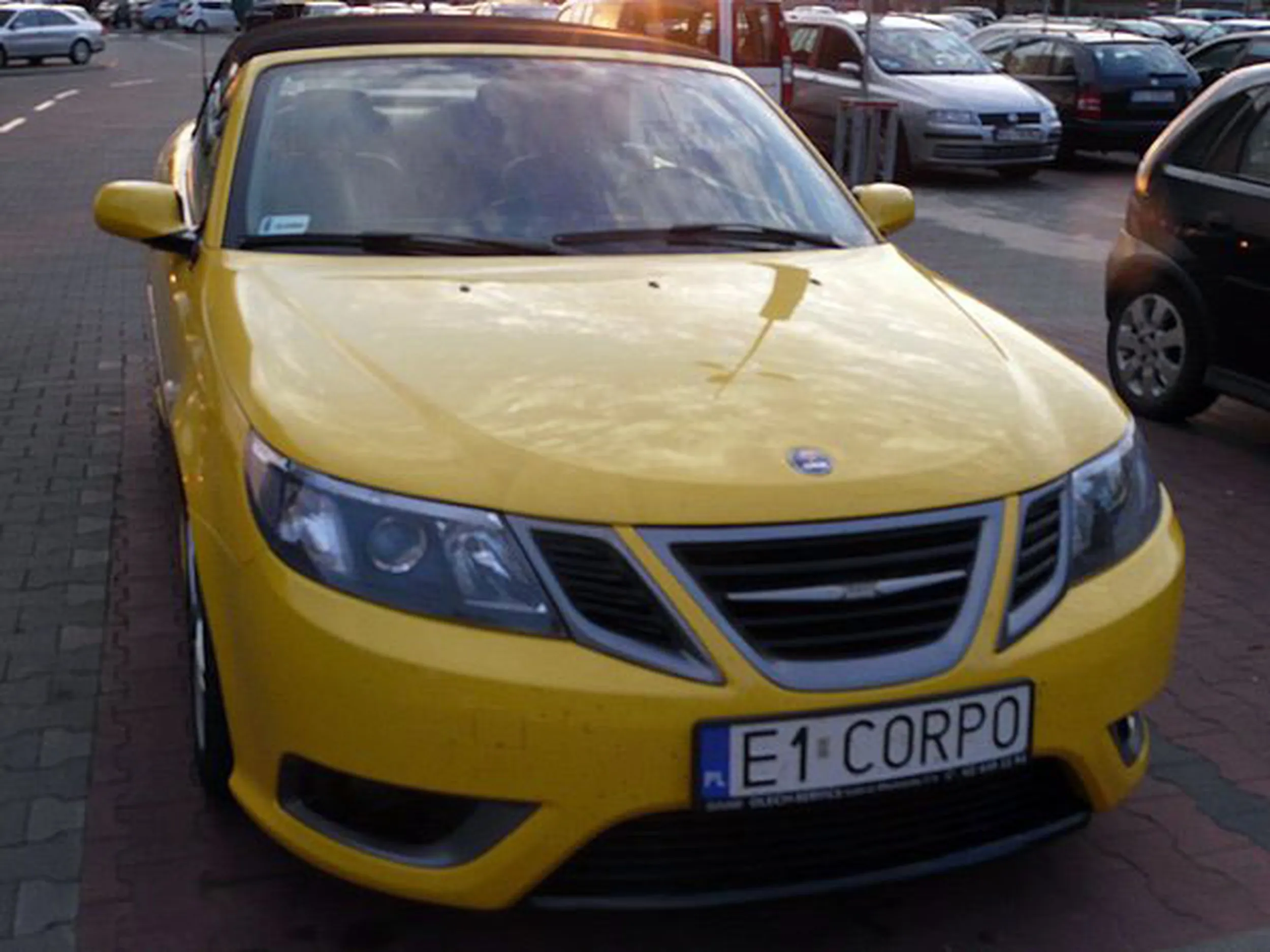 Fajny numer, blacha E1 CORPO