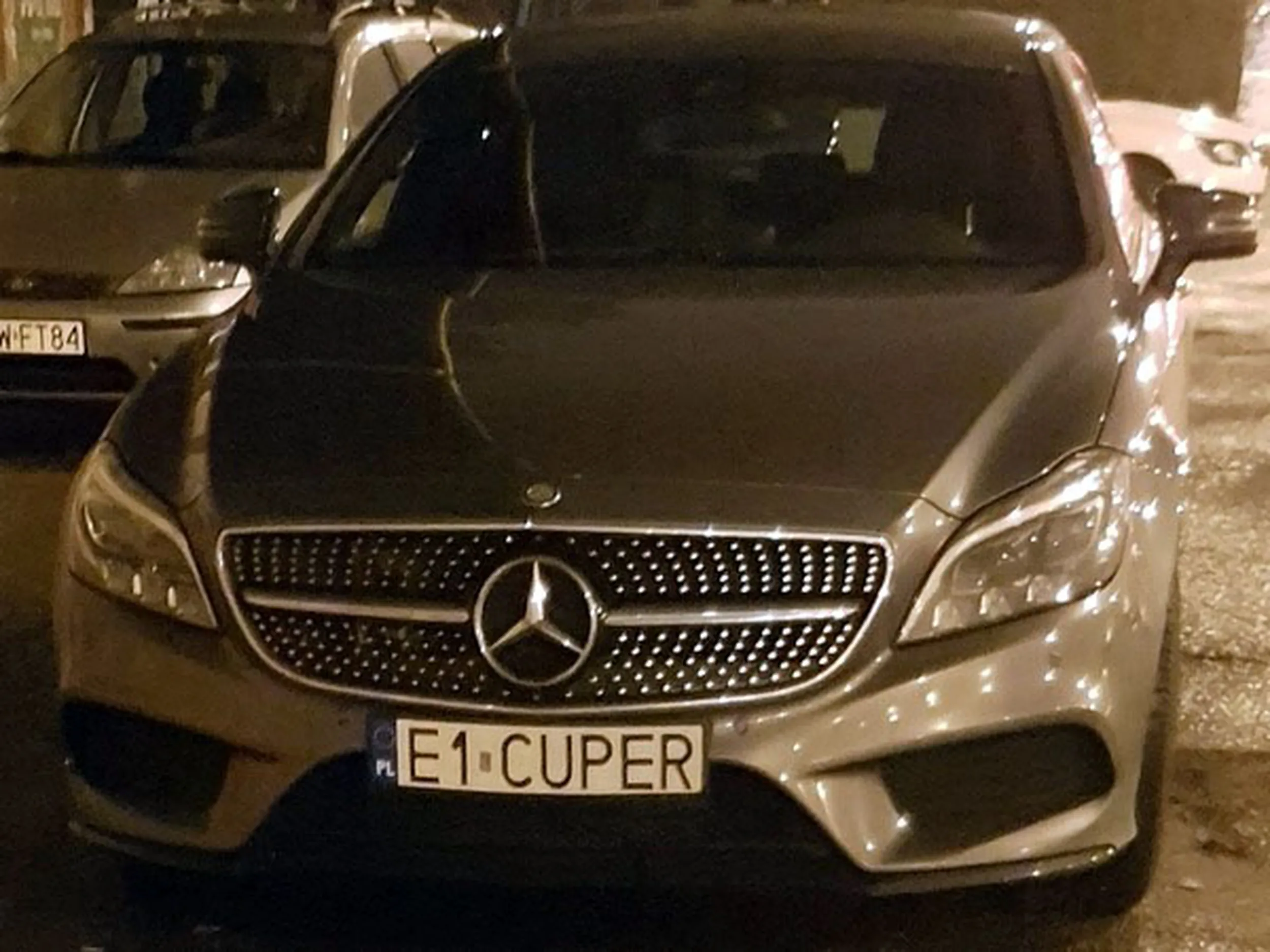 Fajny numer, blacha E1 CUPER