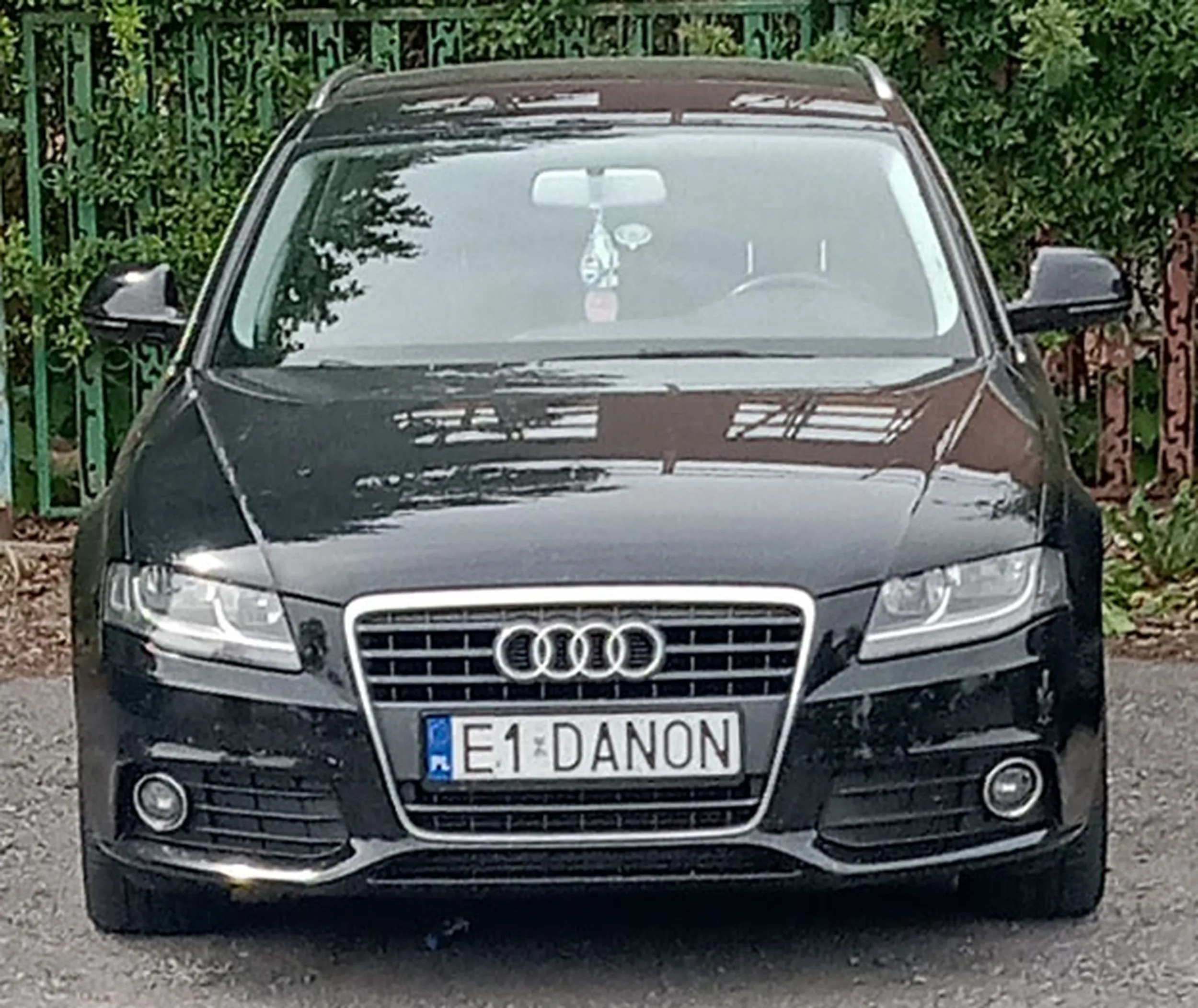 Fajny numer, blacha E1 DANON