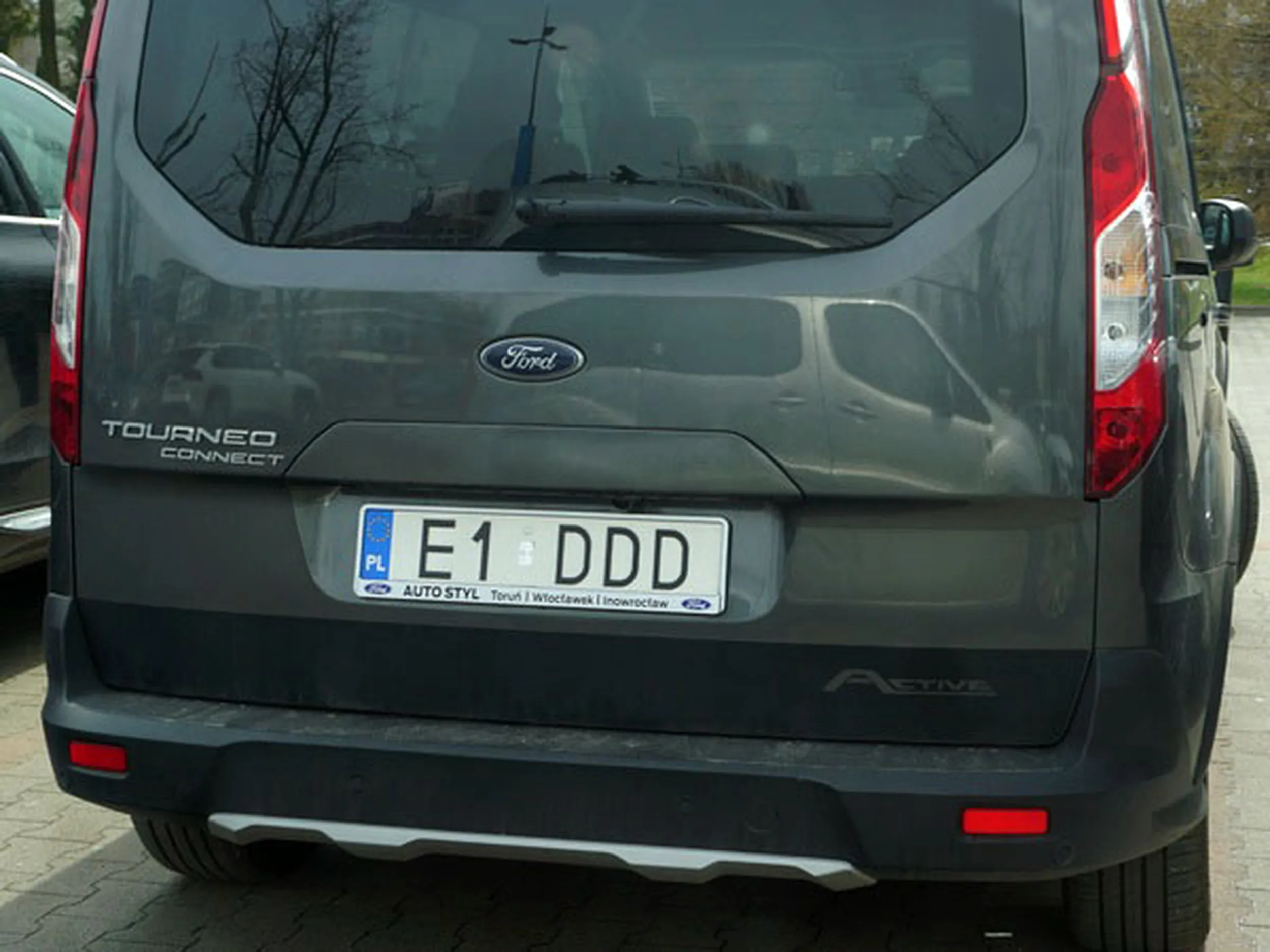 Fajny numer, blacha E1 DDD