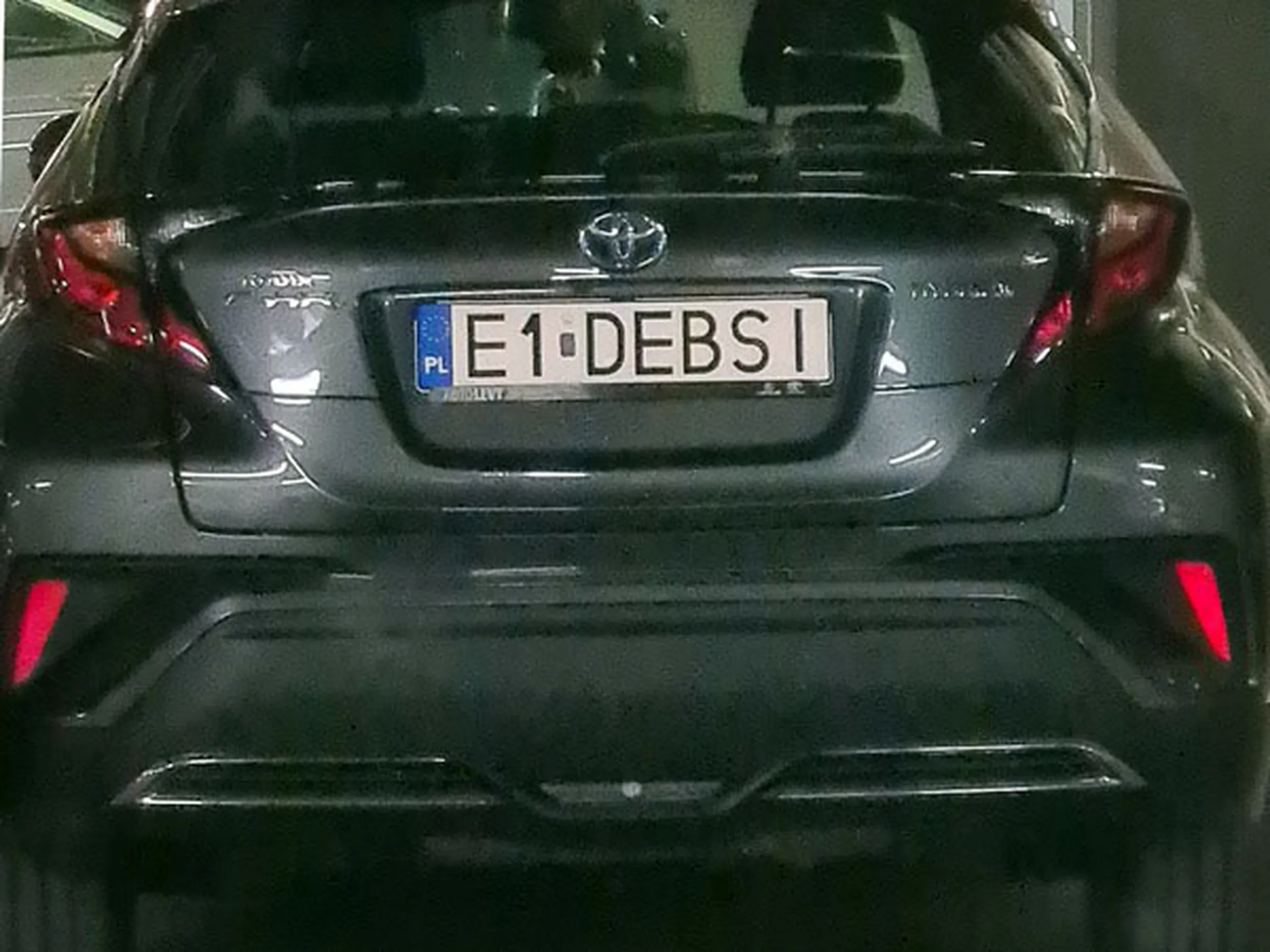 Fajny numer, blacha E1 DEBSI