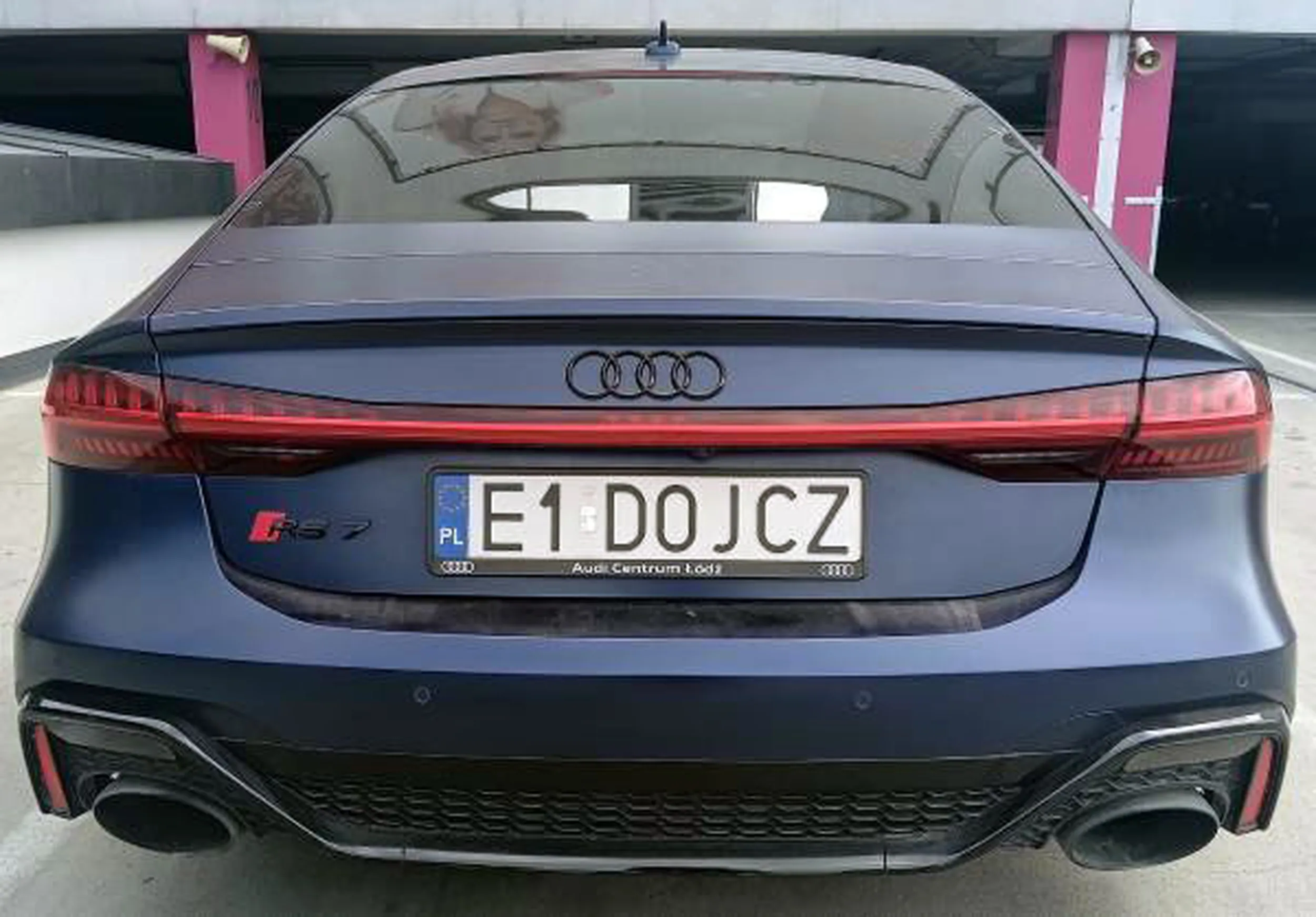 Fajny numer, blacha E1 DOJCZ