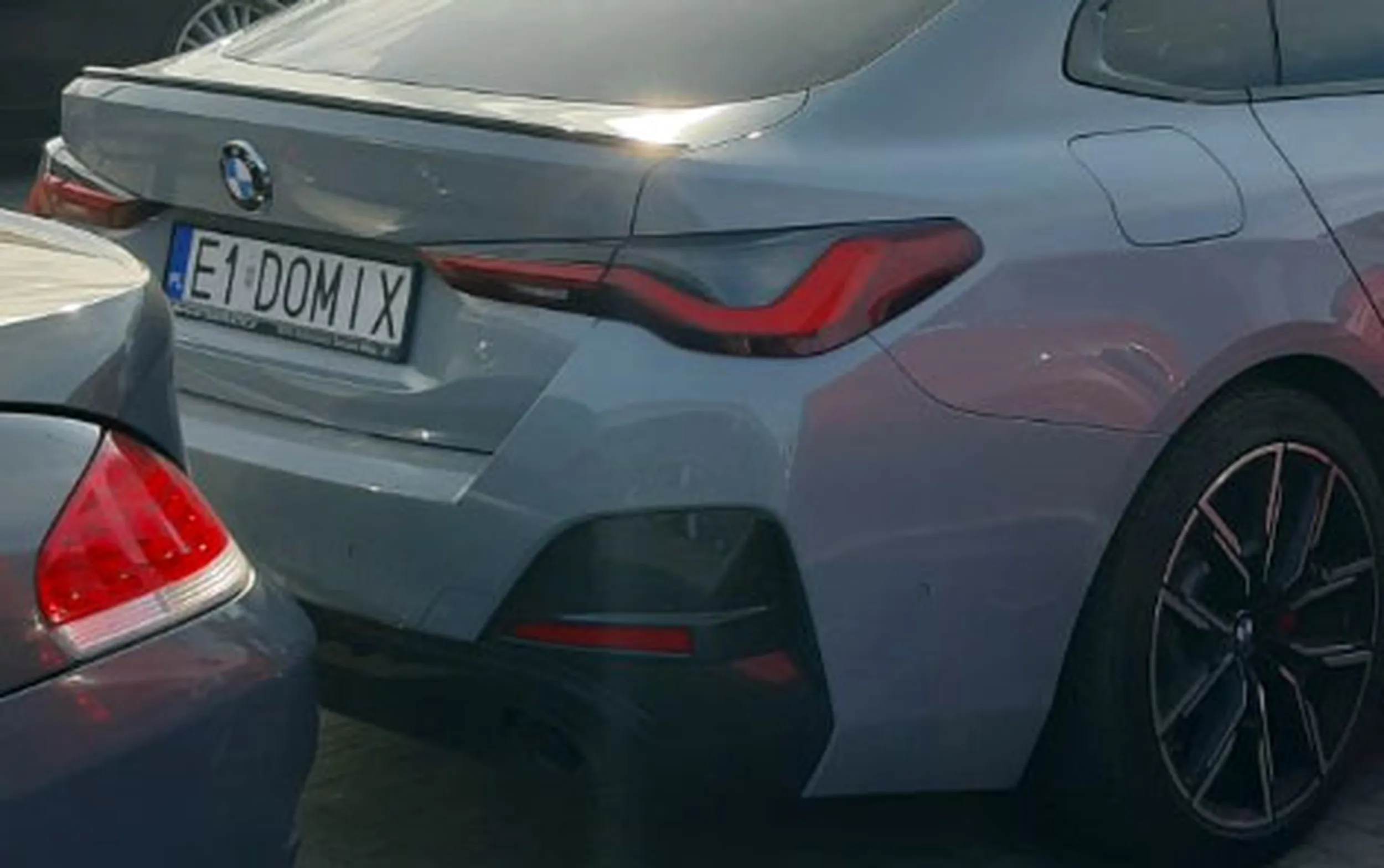 Fajny numer, blacha E1 DOMIX