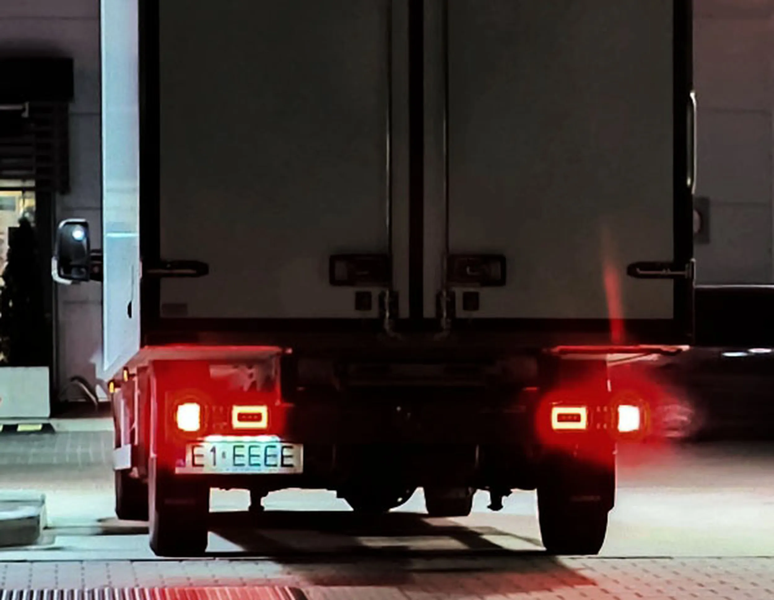 Fajny numer, blacha E1 EEEE