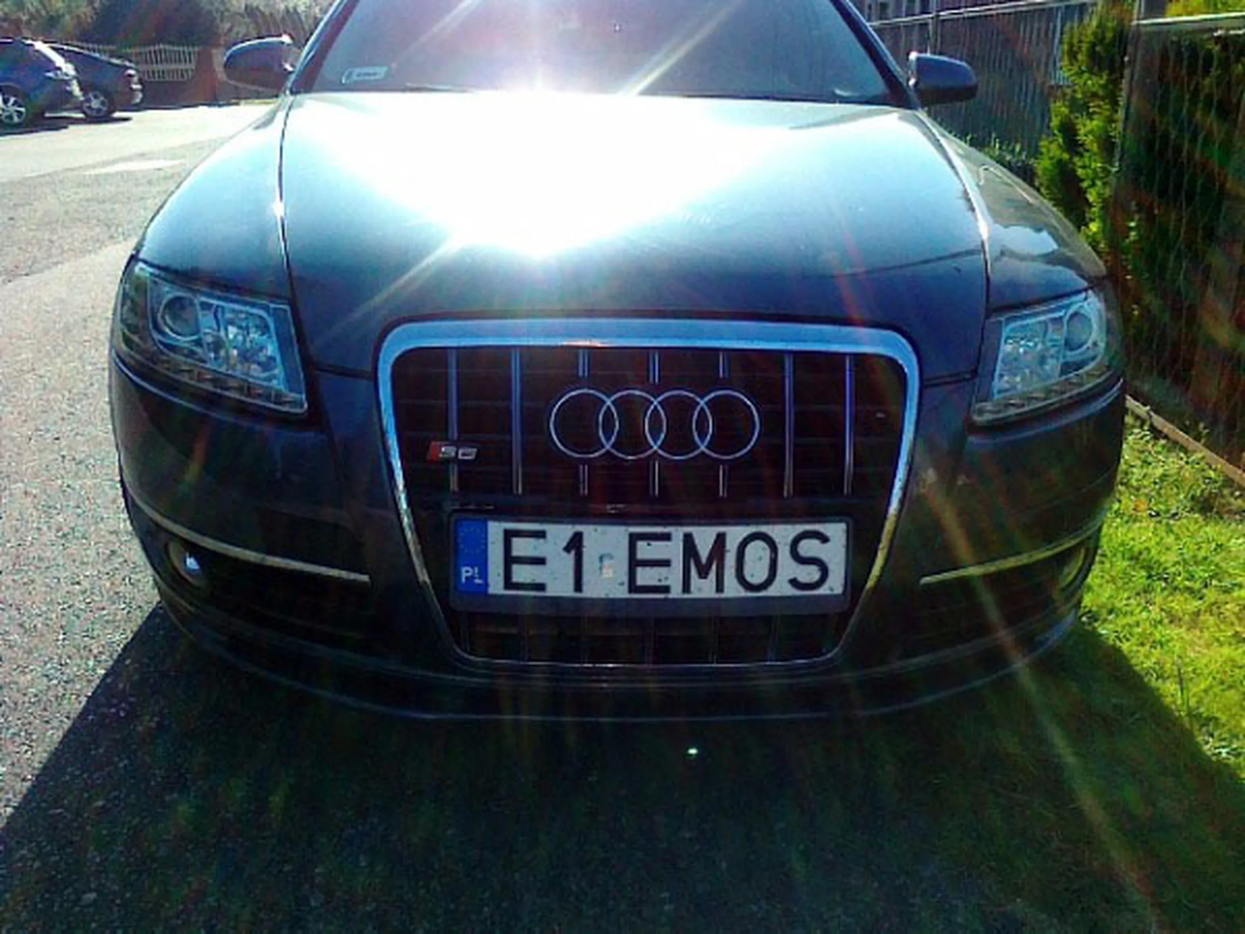 Fajny numer, blacha E1 EMOS