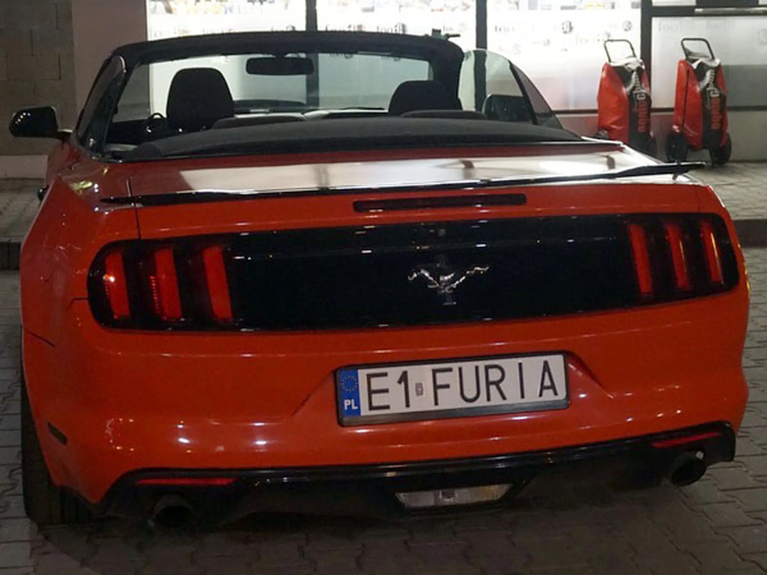 Fajny numer, blacha E1 FURIA