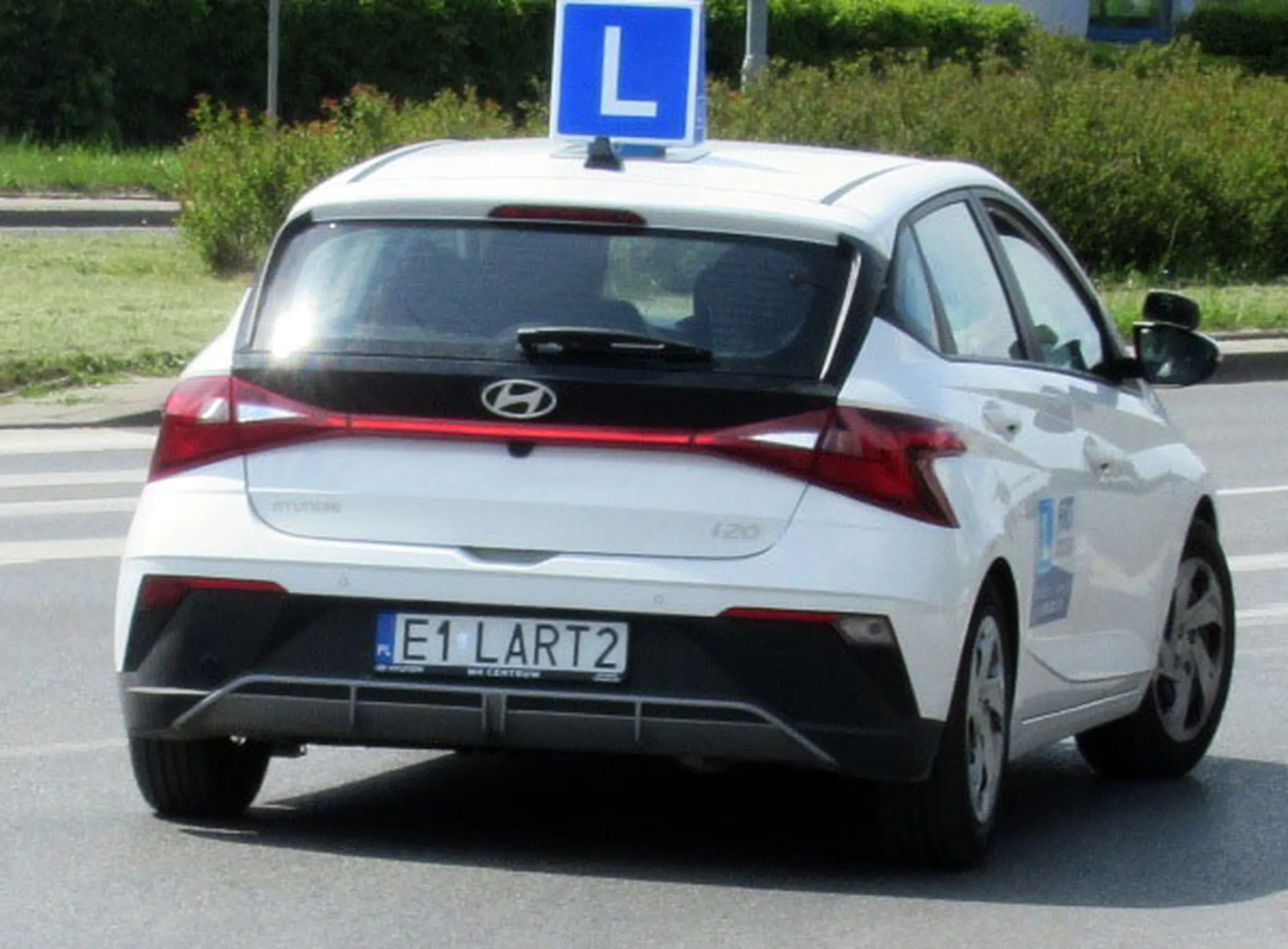 Fajny numer, blacha E1 LART2