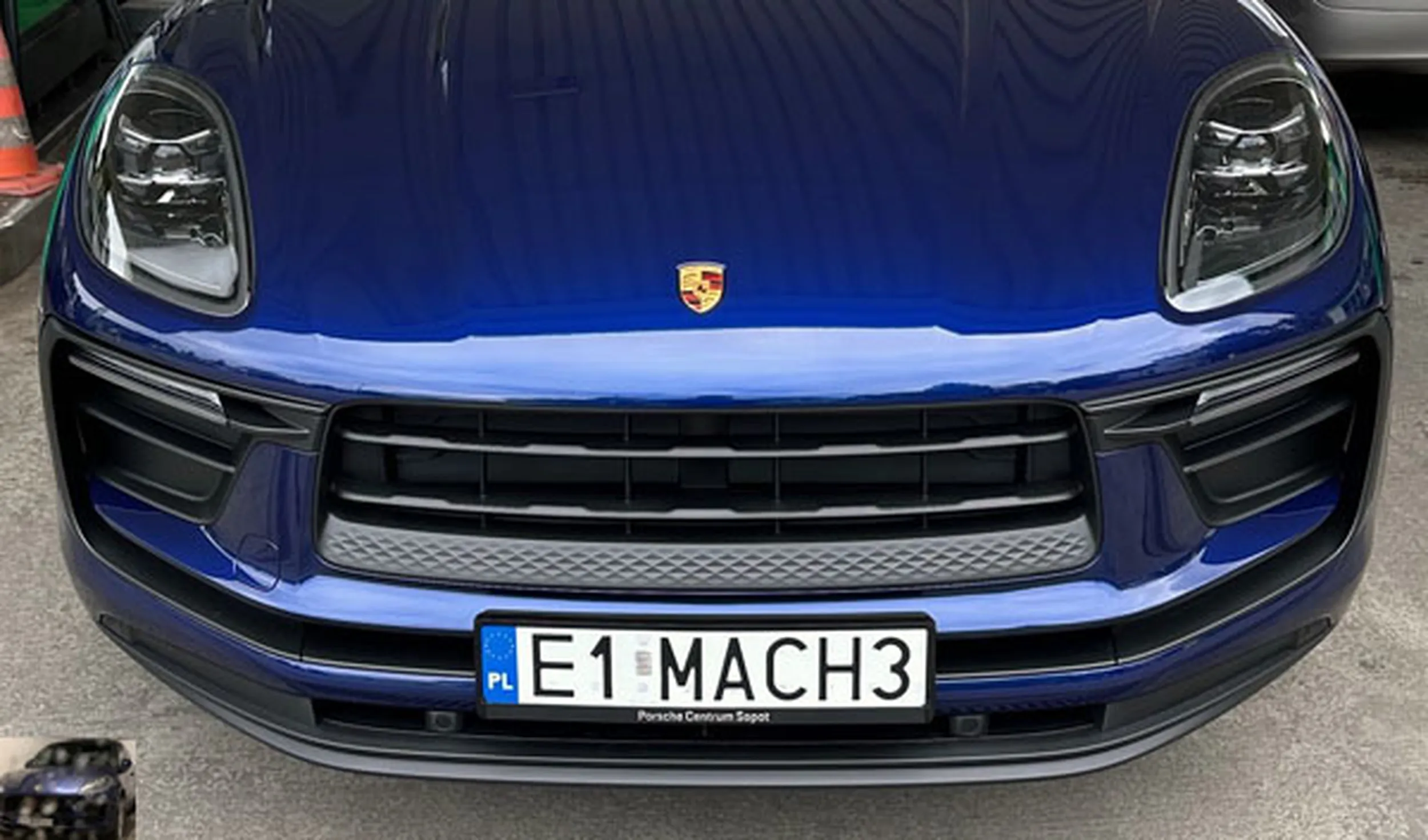 Fajny numer, blacha E1 MACH3