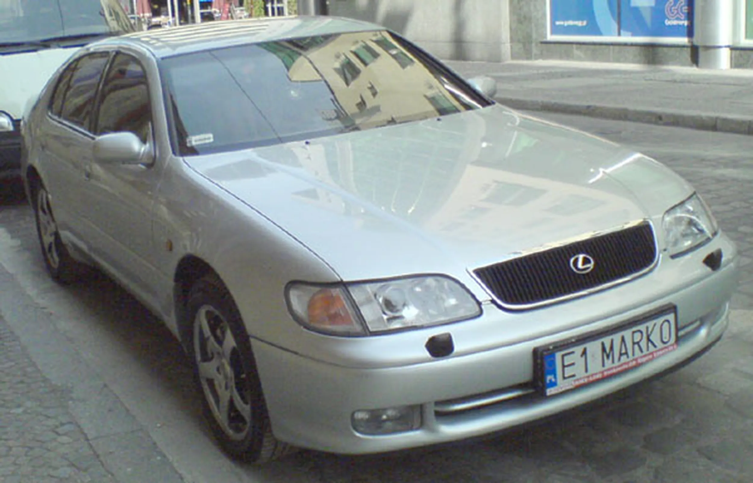 Fajny numer, blacha E1 MARKO