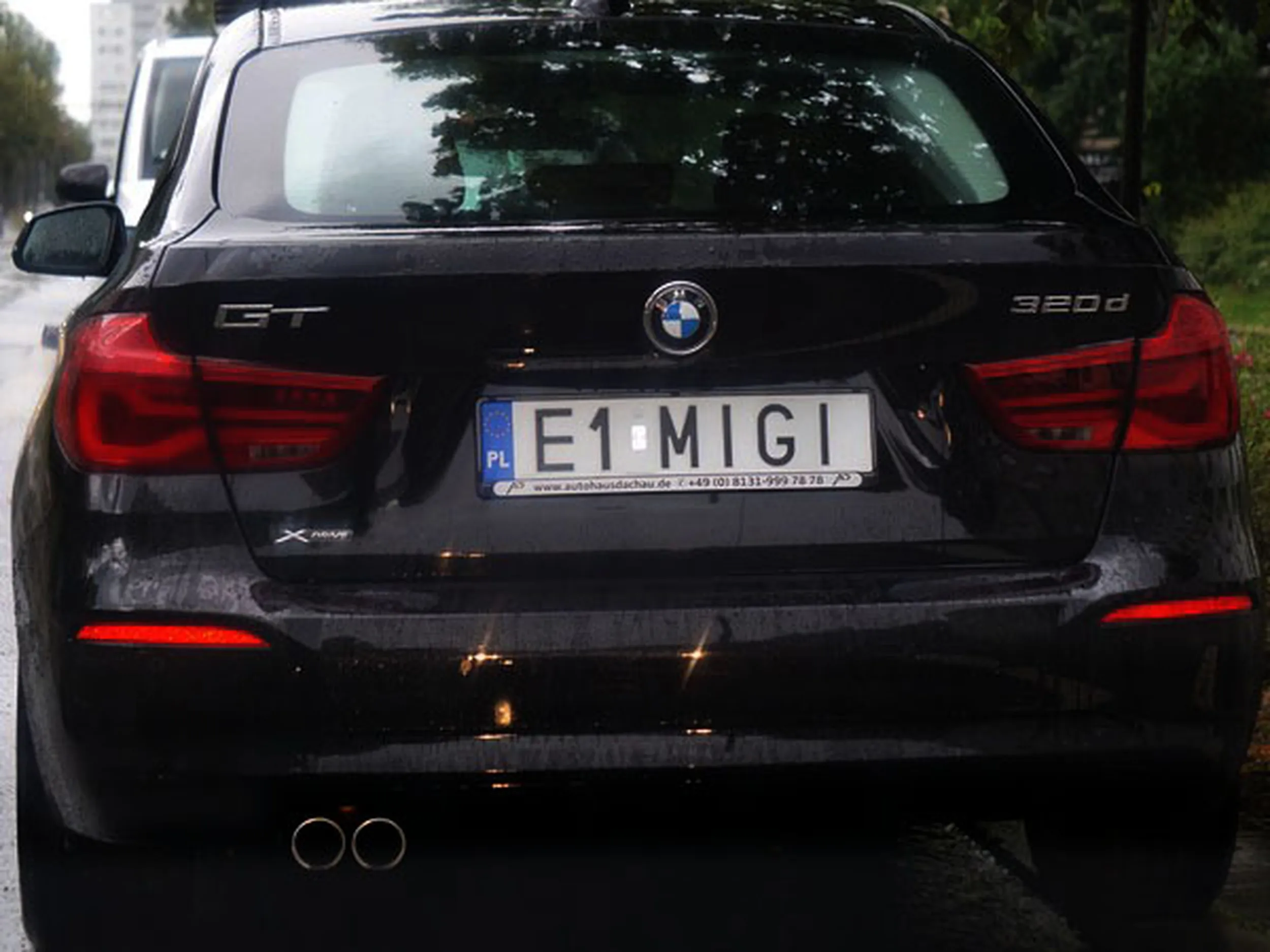 Fajny numer, blacha E1 MIGI