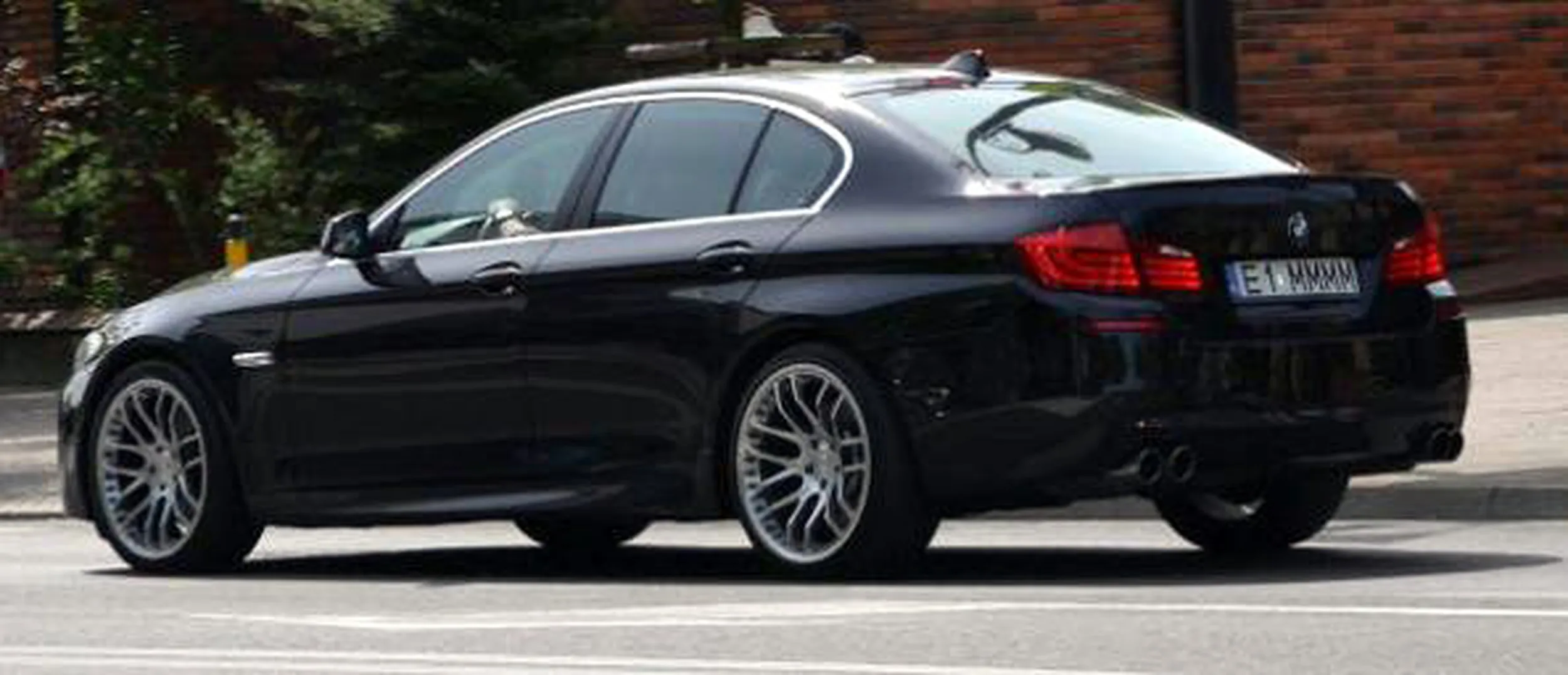 Fajny numer, blacha E1 MMMM