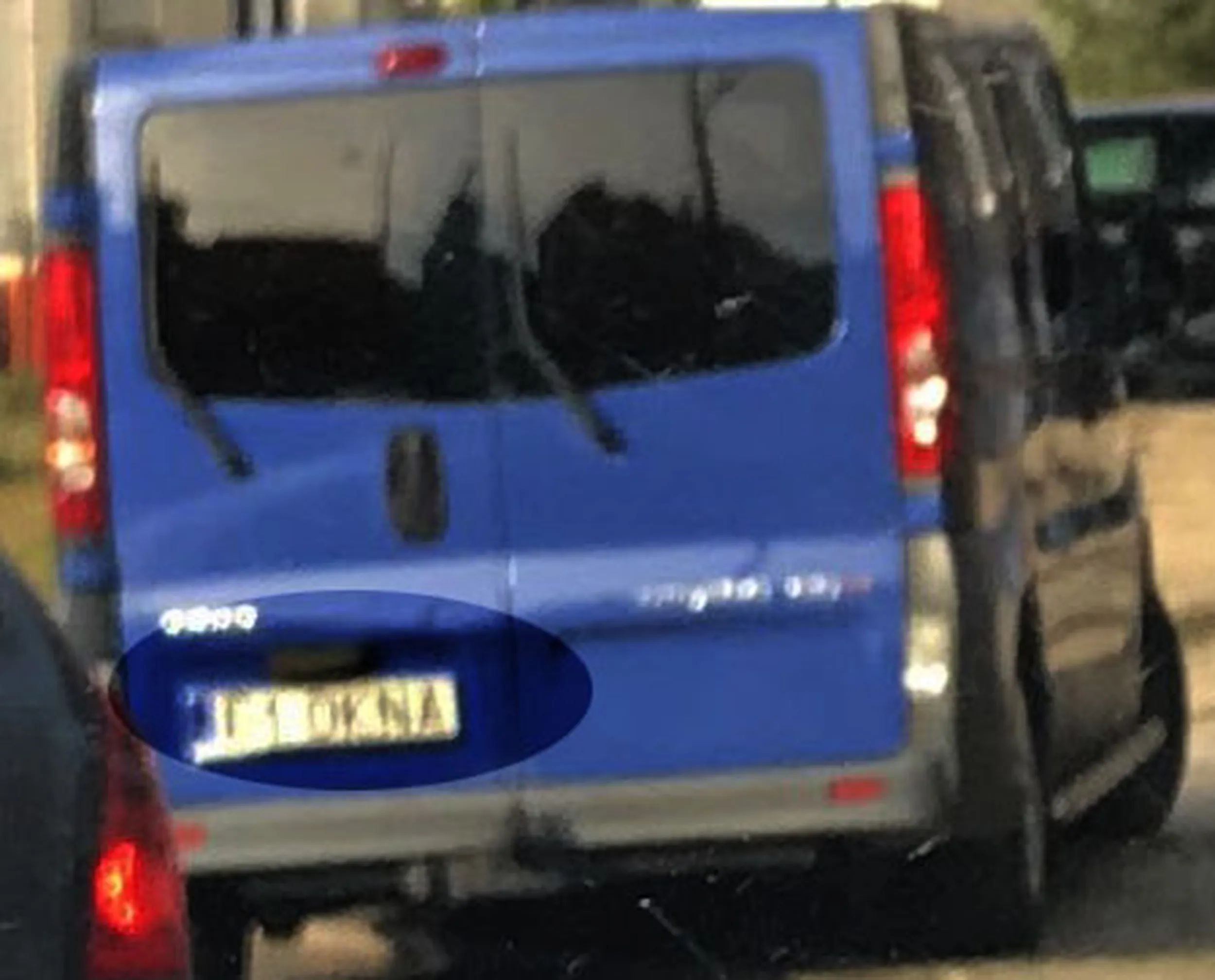 Fajny numer, blacha E1 OKNA