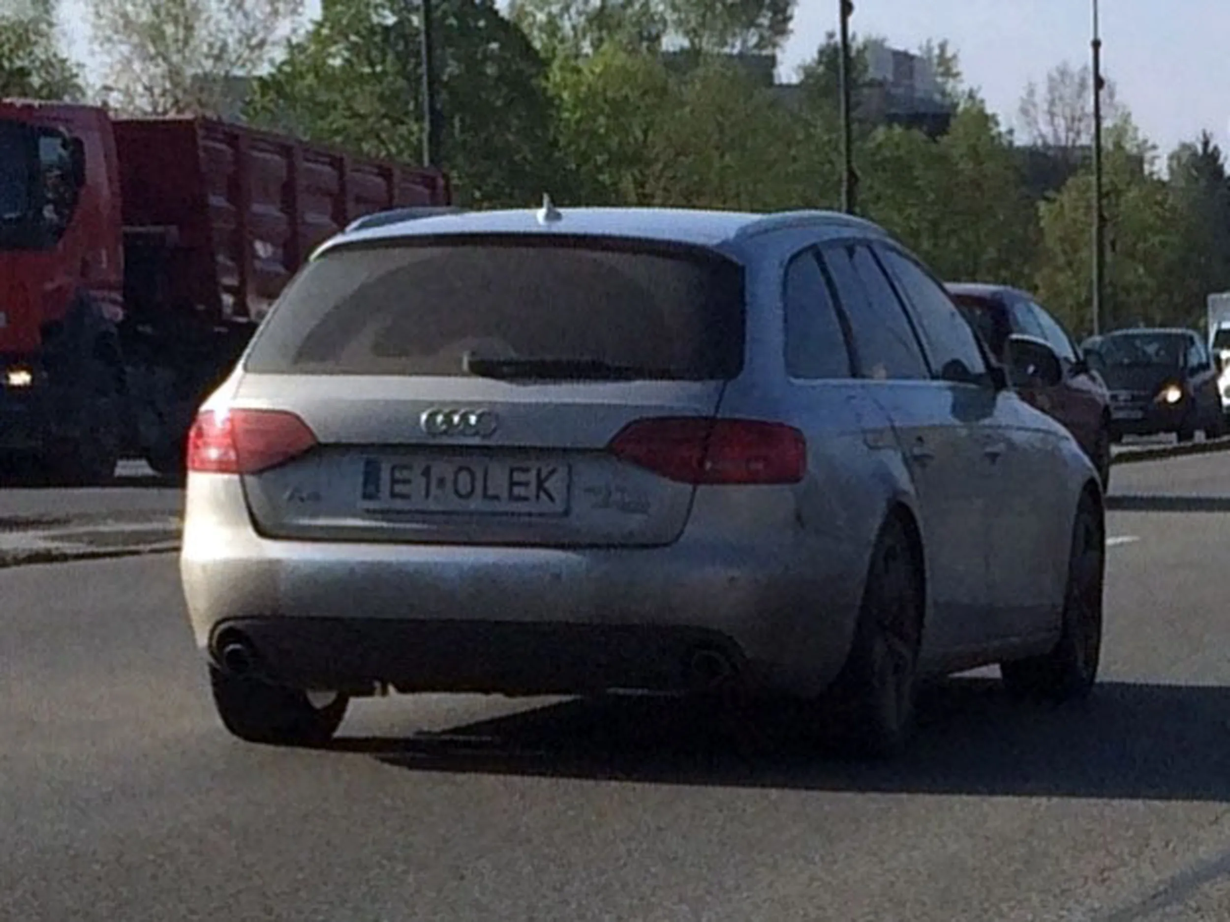 Fajny numer, blacha E1 OLEK