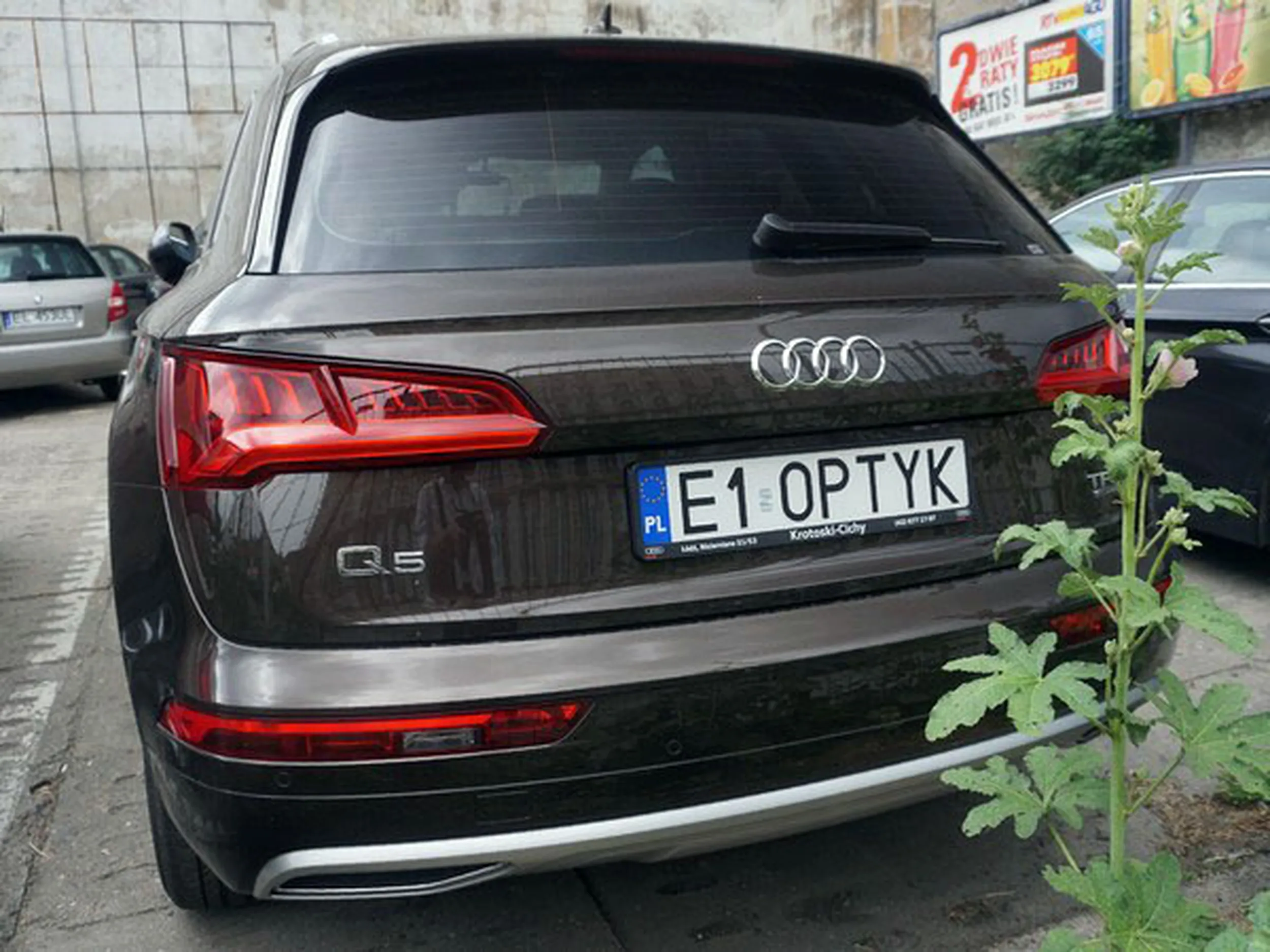 Fajny numer, blacha E1 OPTYK