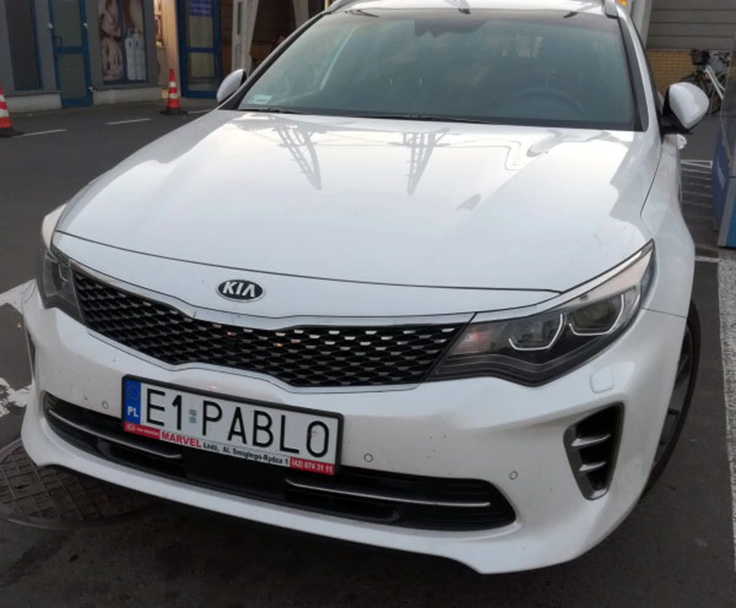 Fajny numer, blacha E1 PABLO