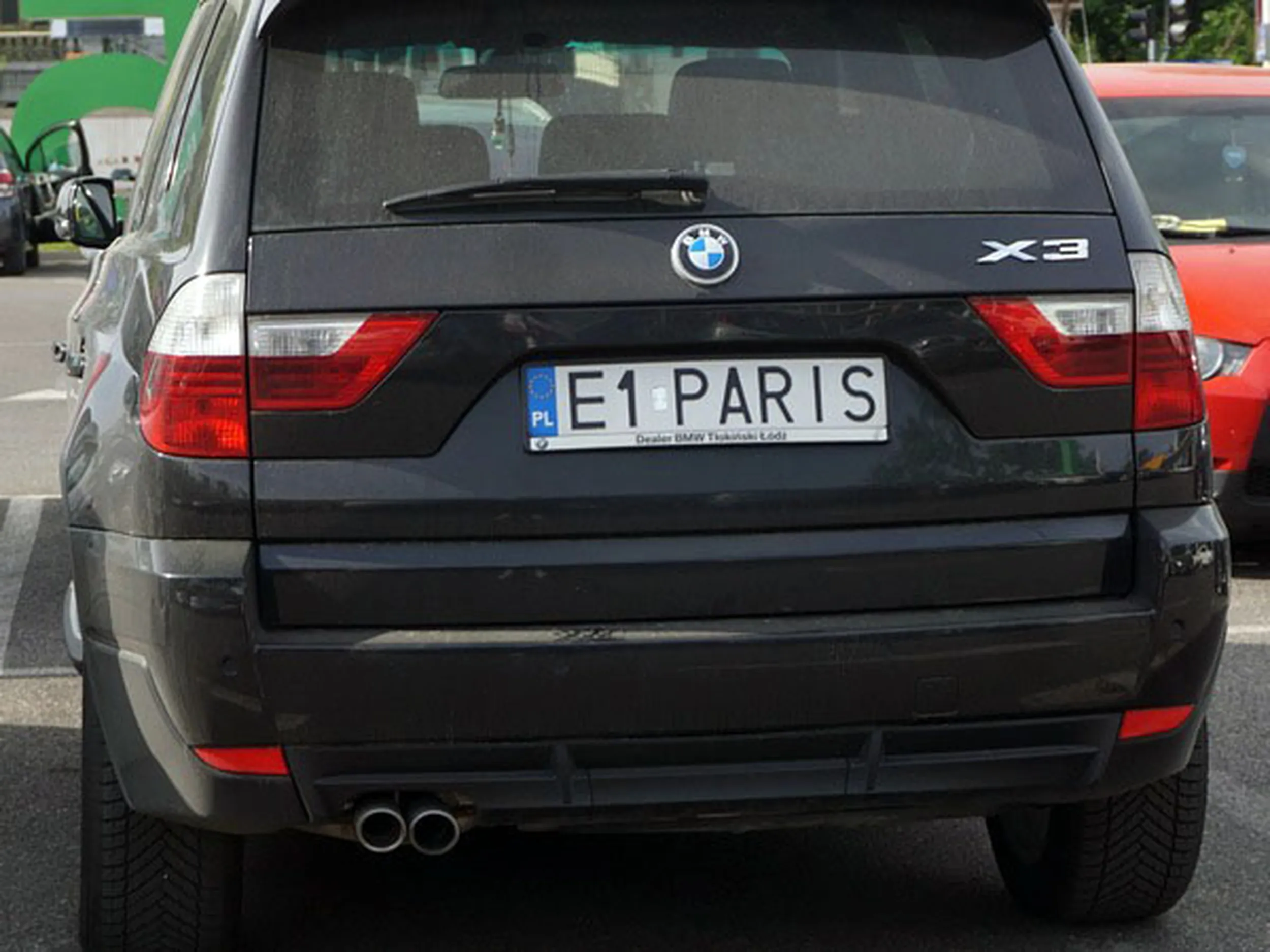 Fajny numer, blacha E1 PARIS