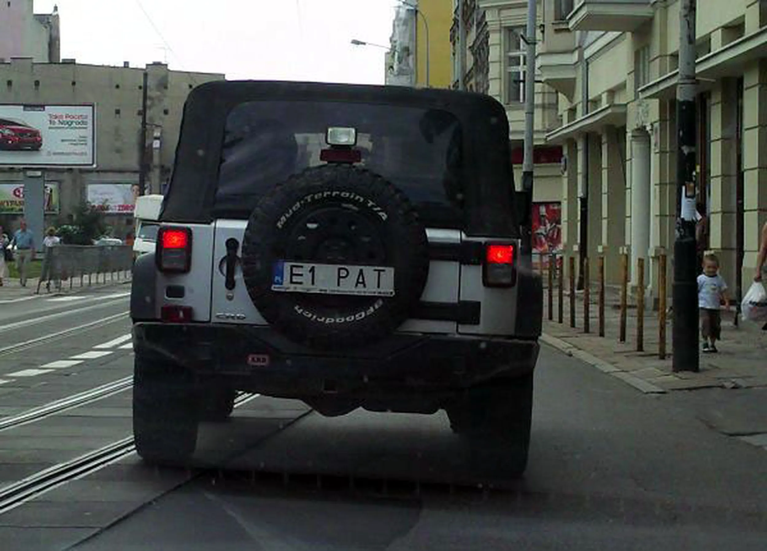 Fajny numer, blacha E1 PAT