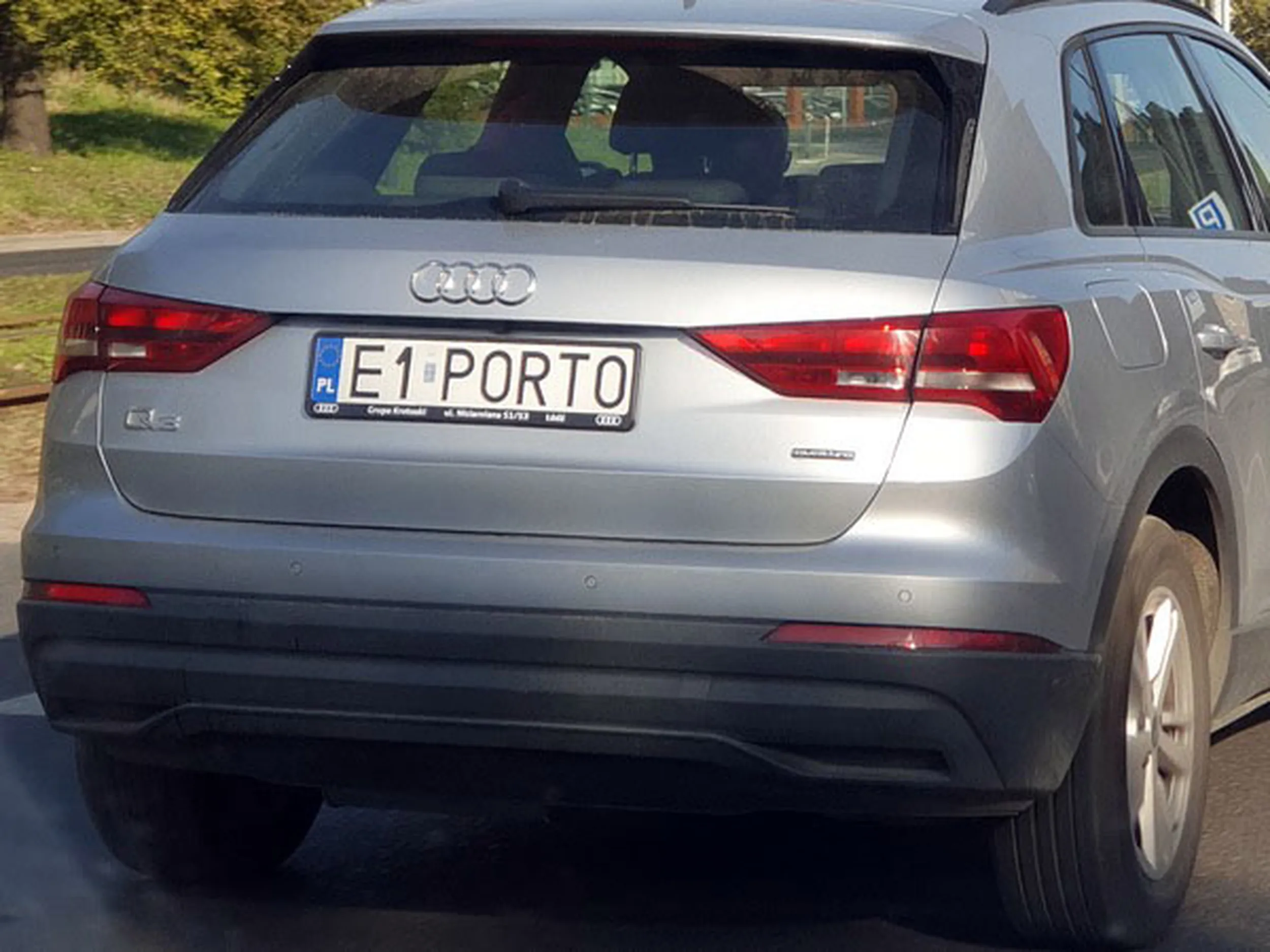 Fajny numer, blacha E1 PORTO